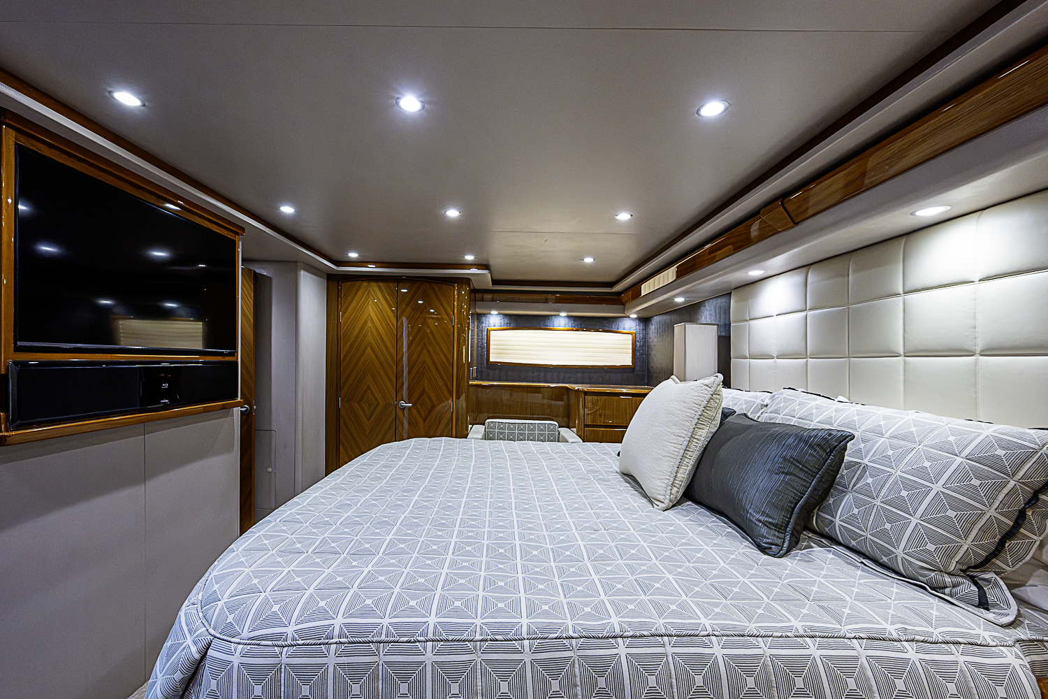 TEUSEAS yacht photo 112
