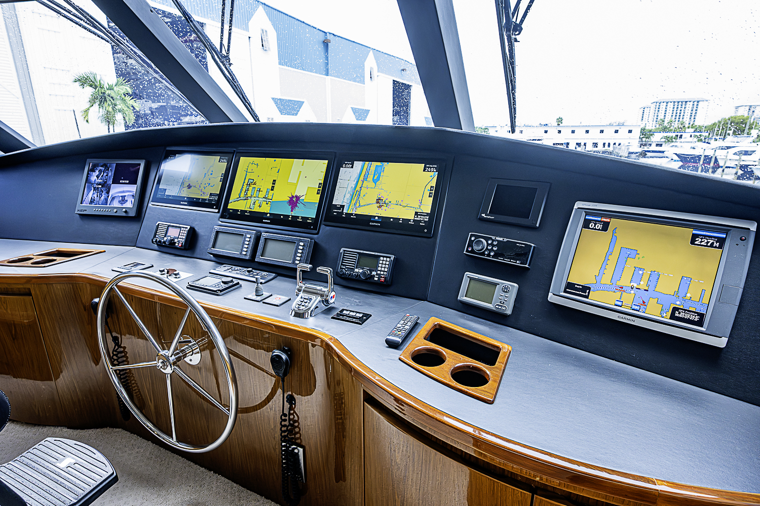 TEUSEAS yacht photo 22