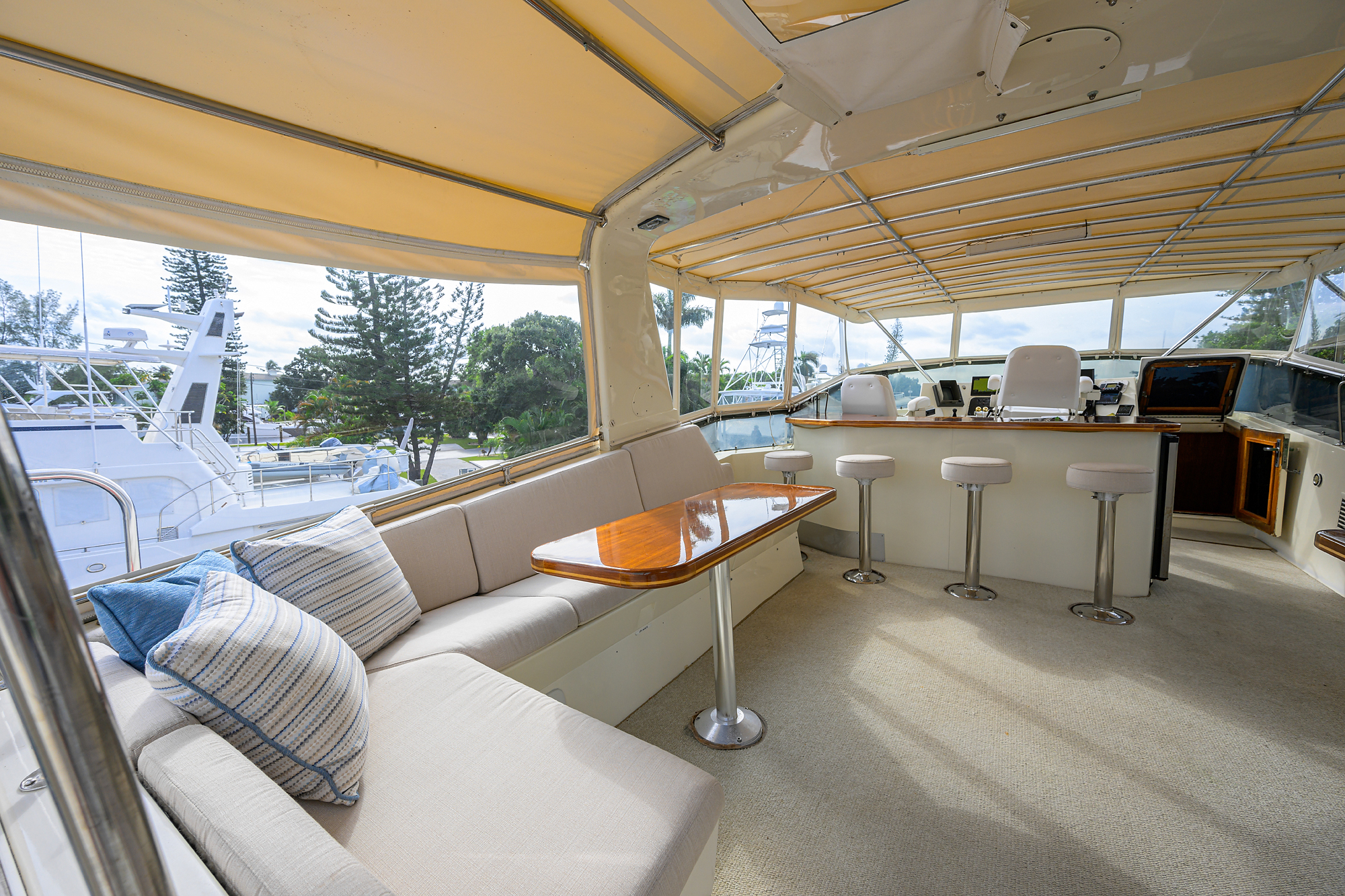 Forever Young yacht photo 20