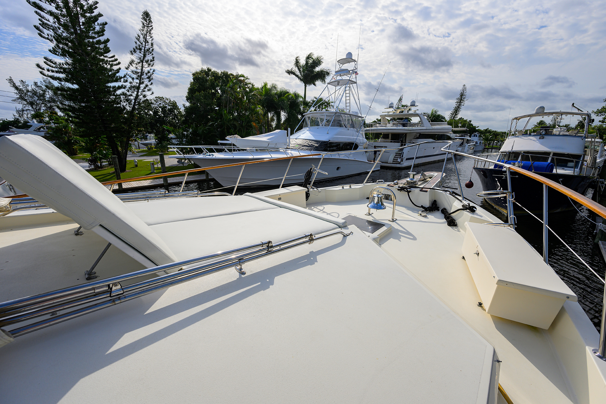 Forever Young yacht photo 41