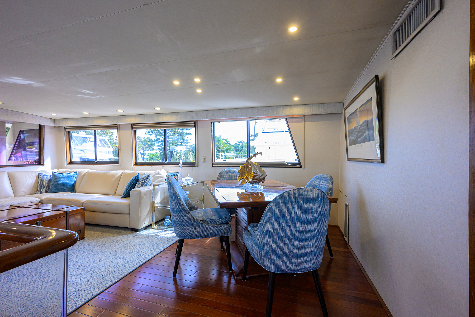 Forever Young yacht photo 94