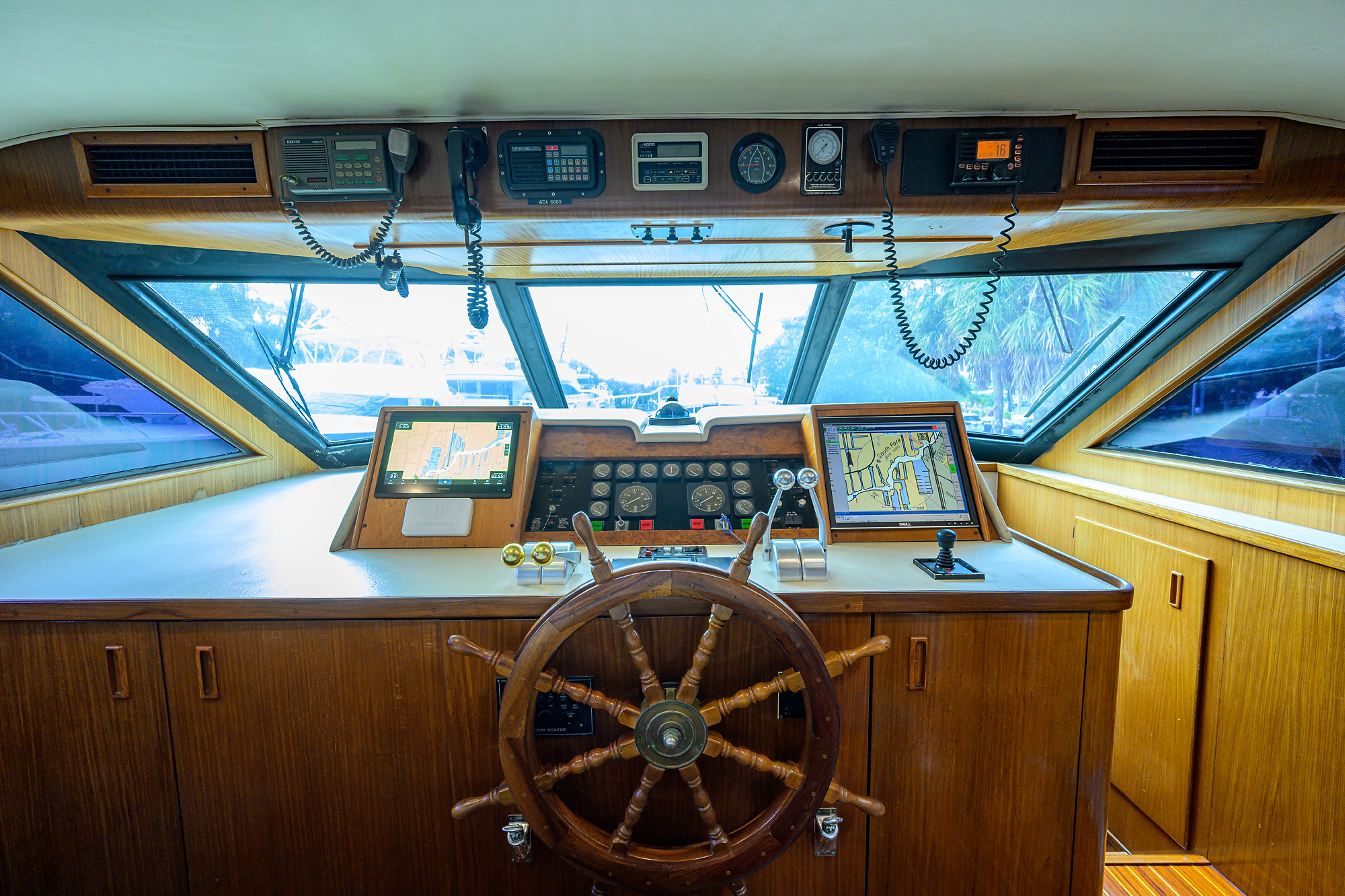 Forever Young yacht photo 110