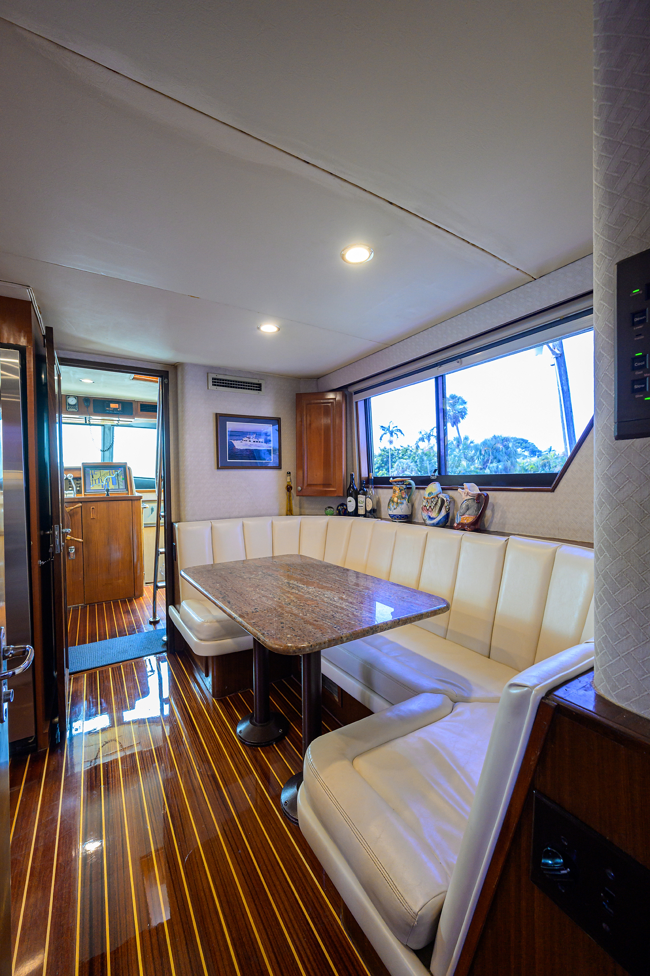 Forever Young yacht photo 101