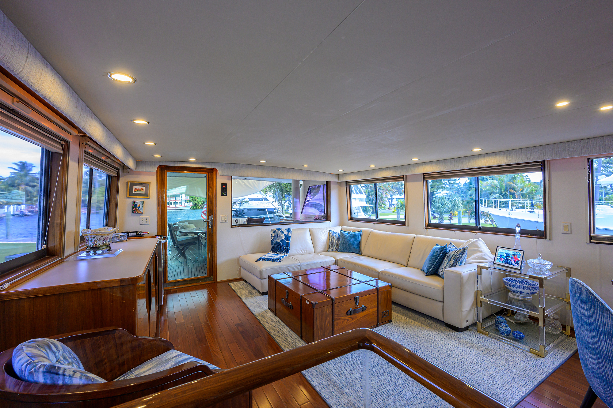 Forever Young yacht photo 85