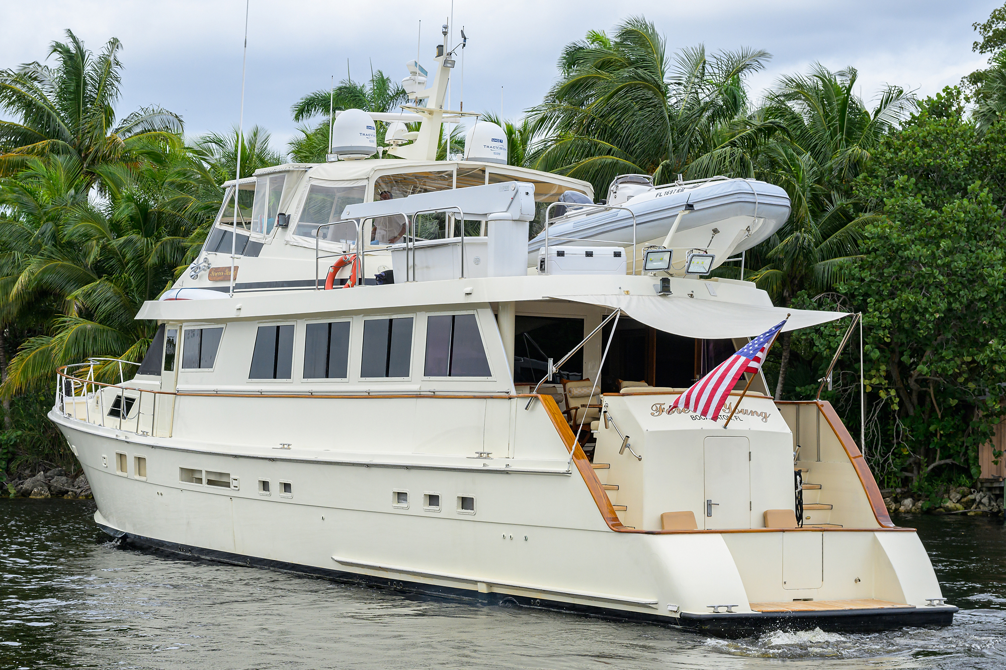 Forever Young yacht photo 10