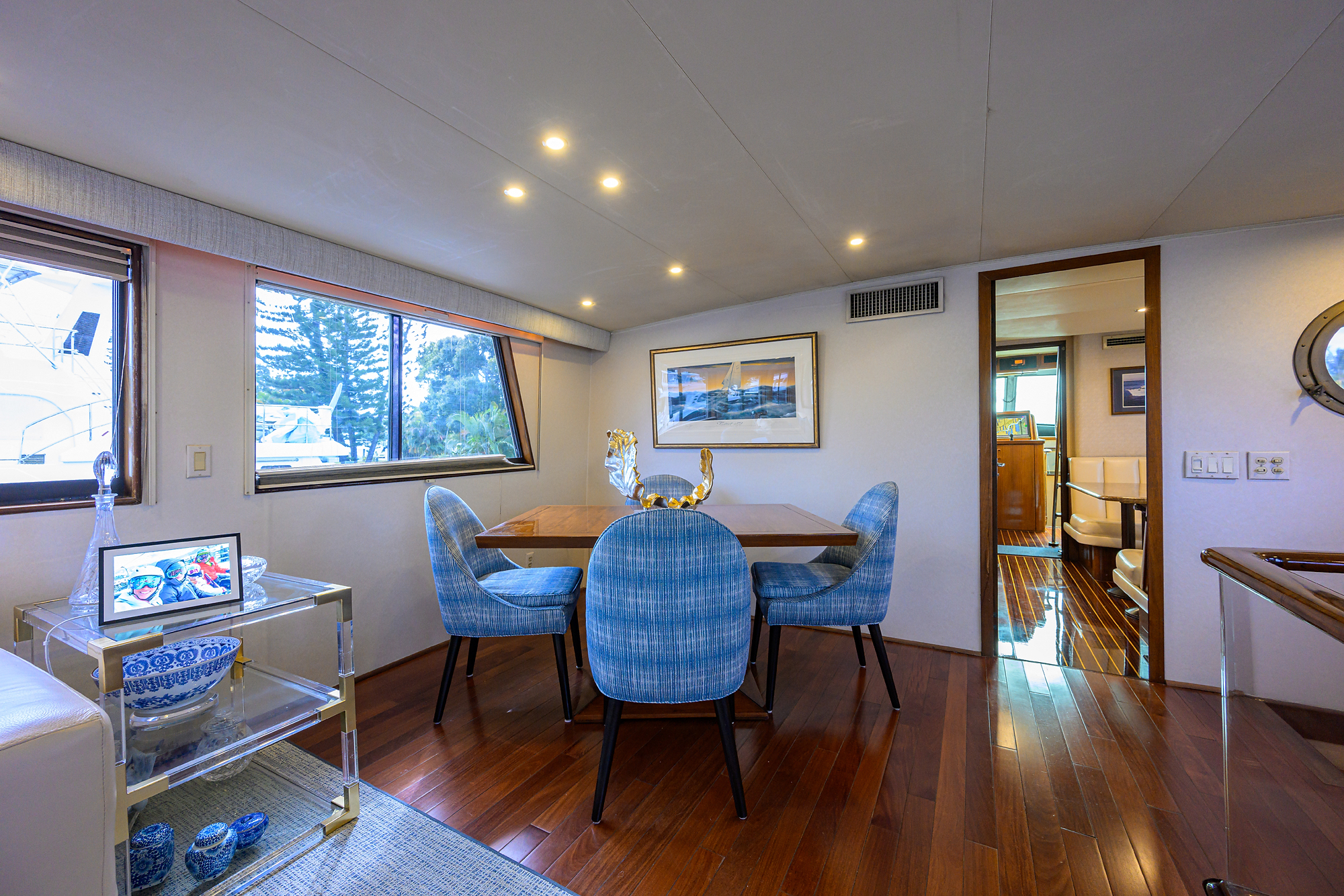 Forever Young yacht photo 92