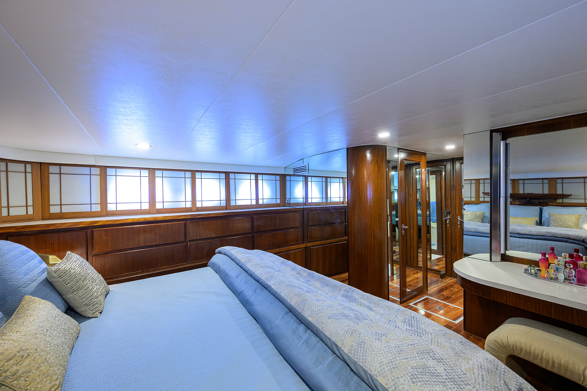 Forever Young yacht photo 142