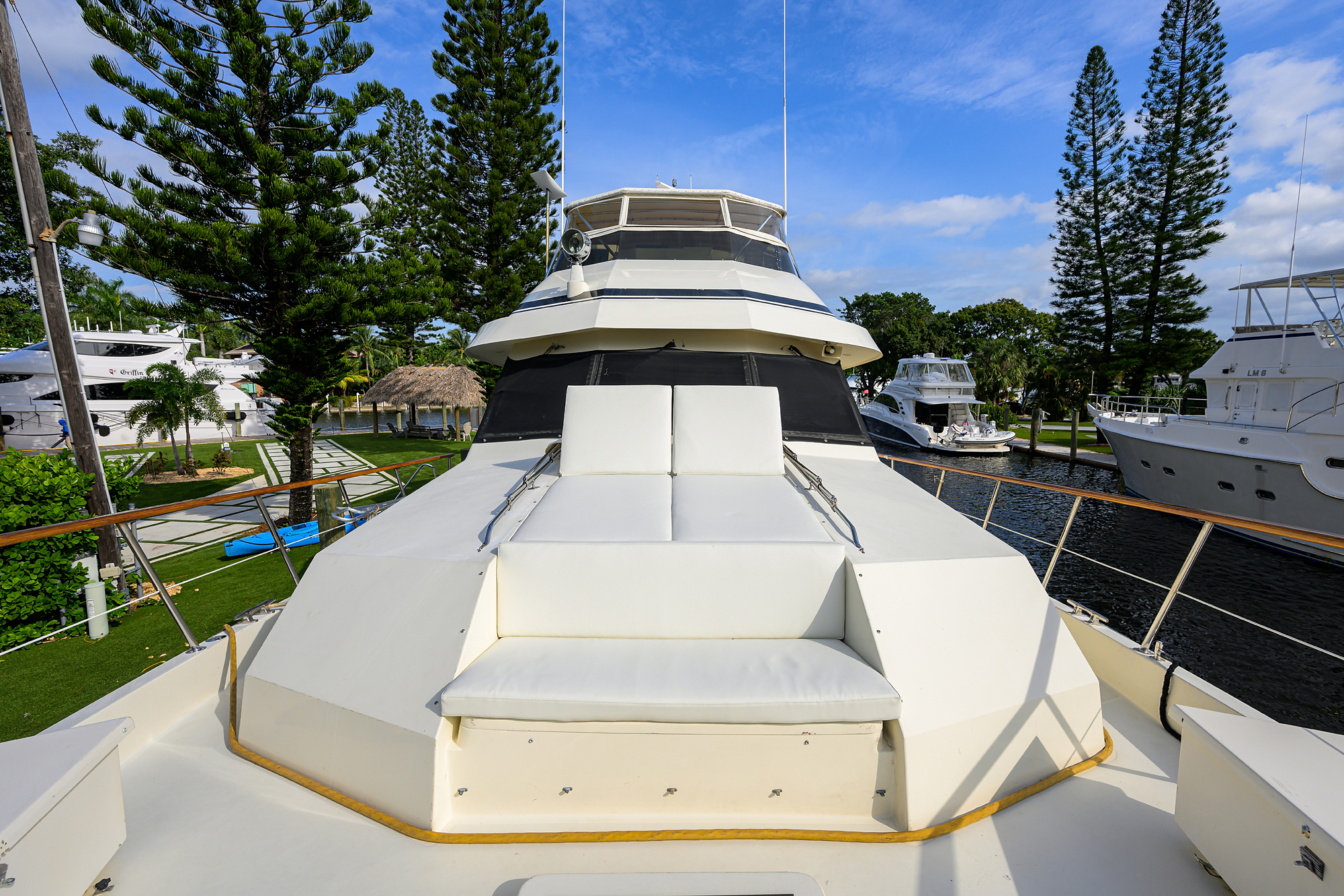 Forever Young yacht photo 42