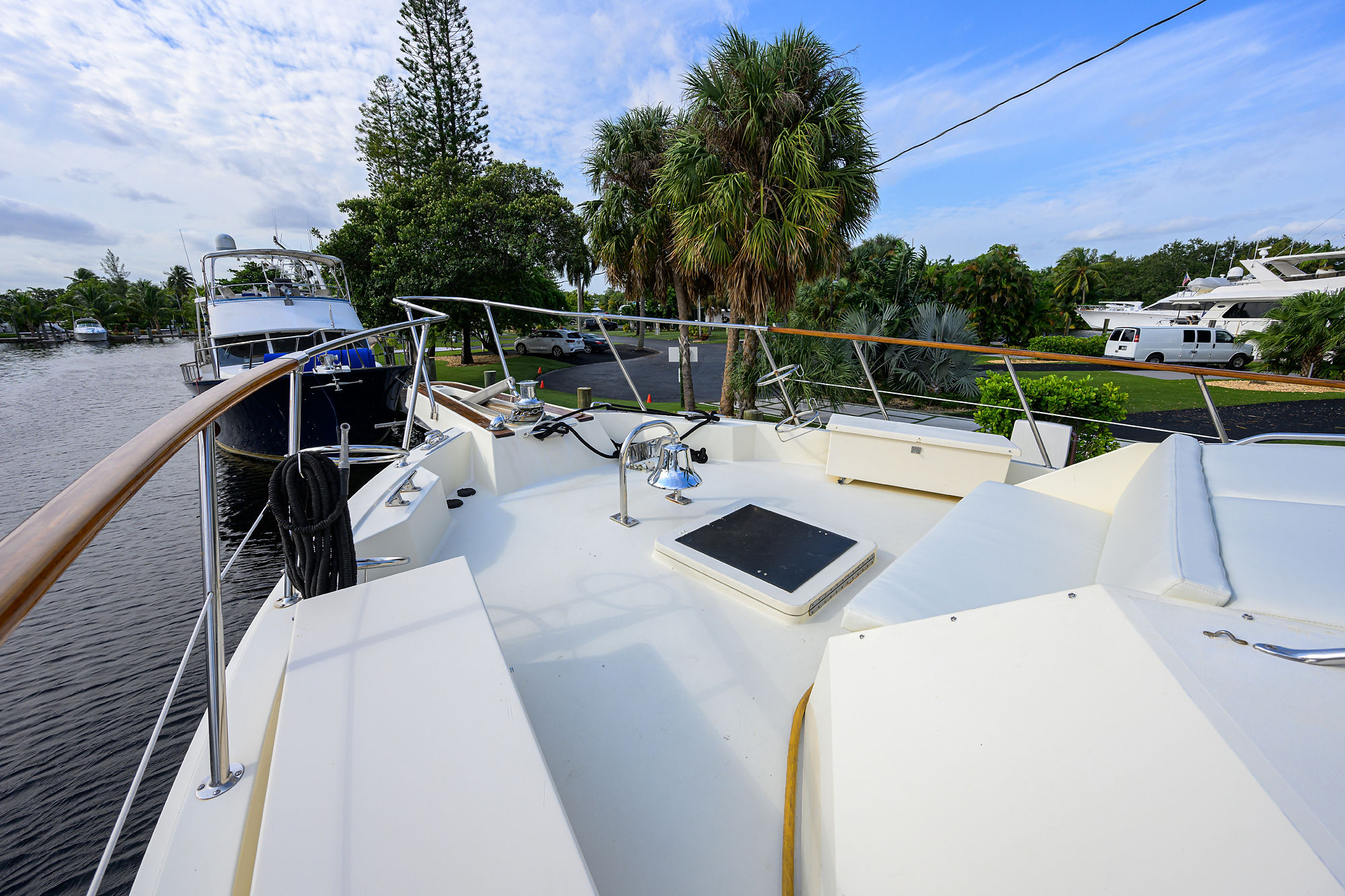 Forever Young yacht photo 38