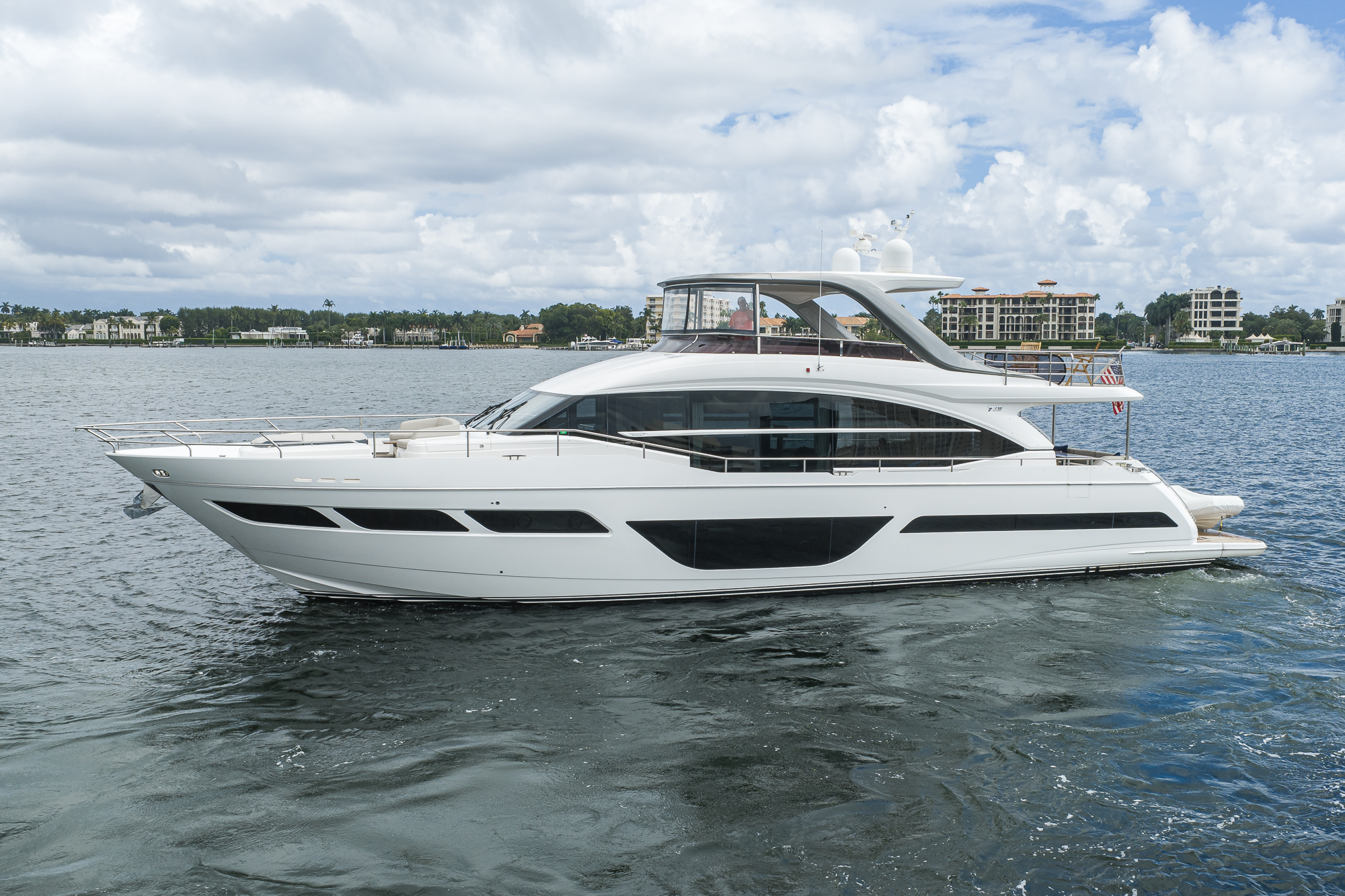 Amy Leigh III yacht photo 8