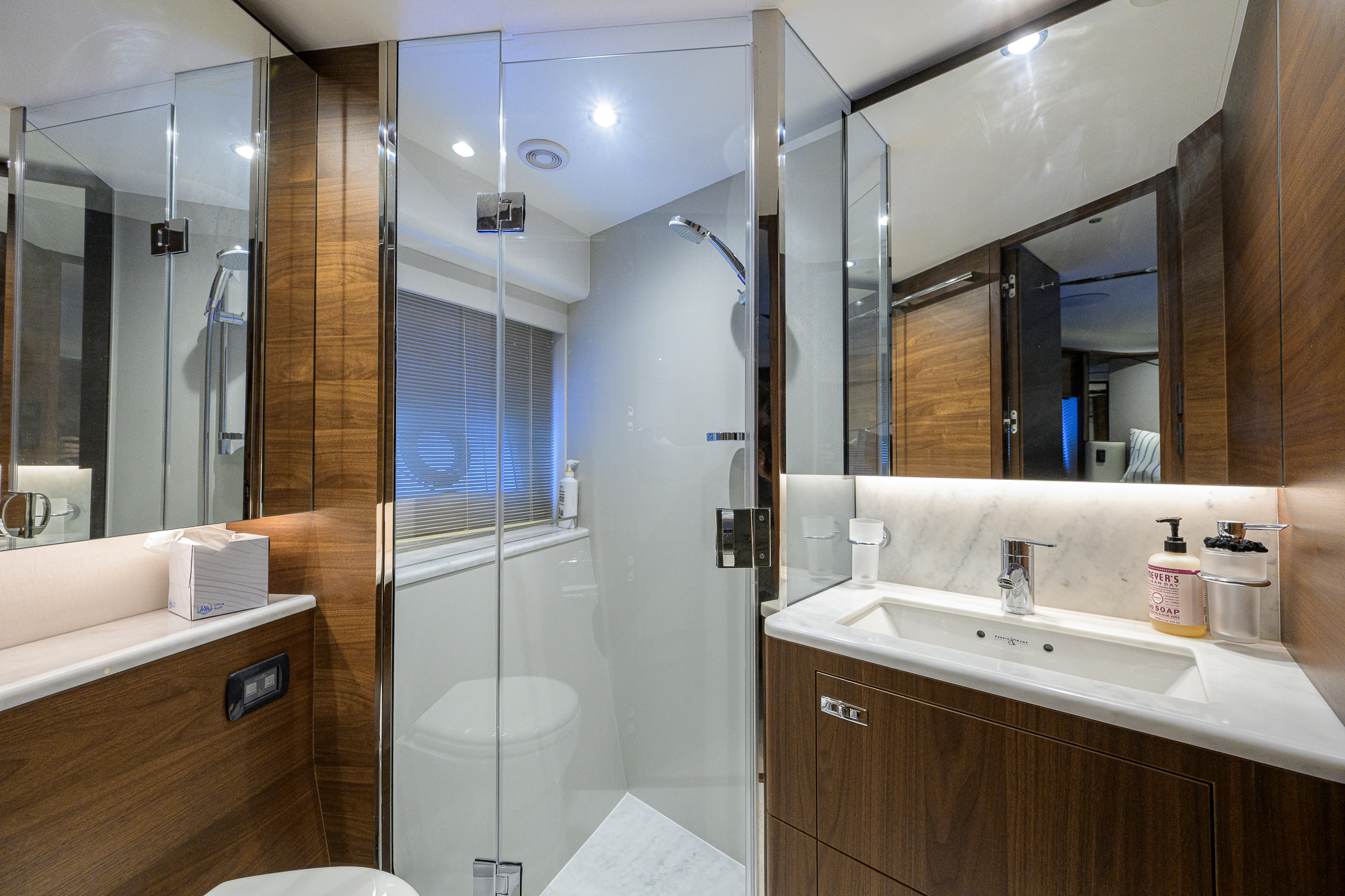 Amy Leigh III yacht photo 119
