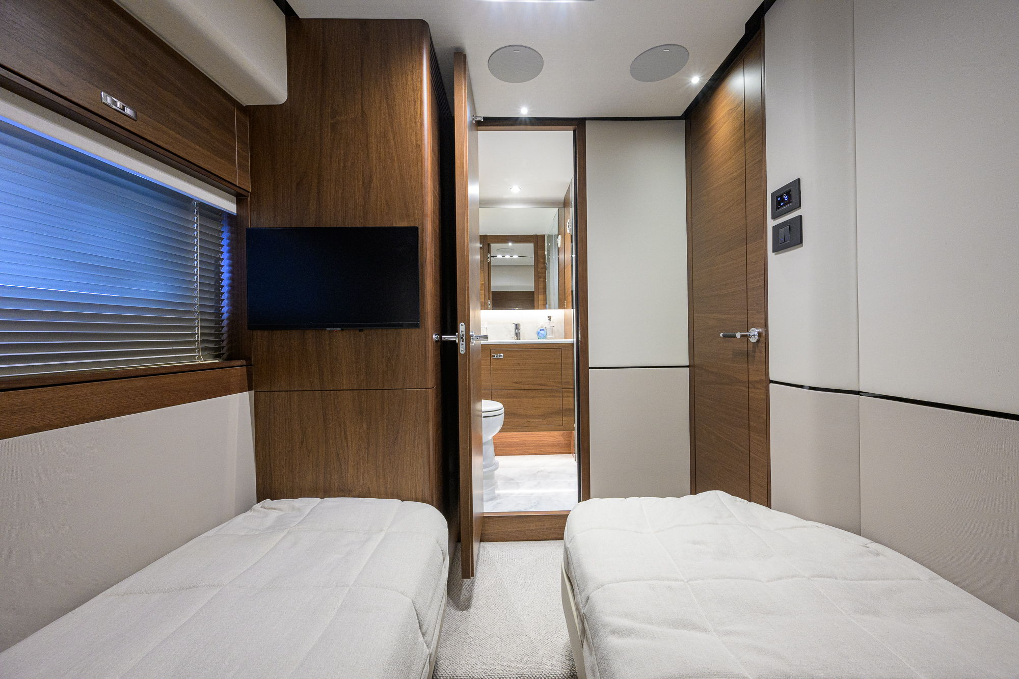 Amy Leigh III yacht photo 123