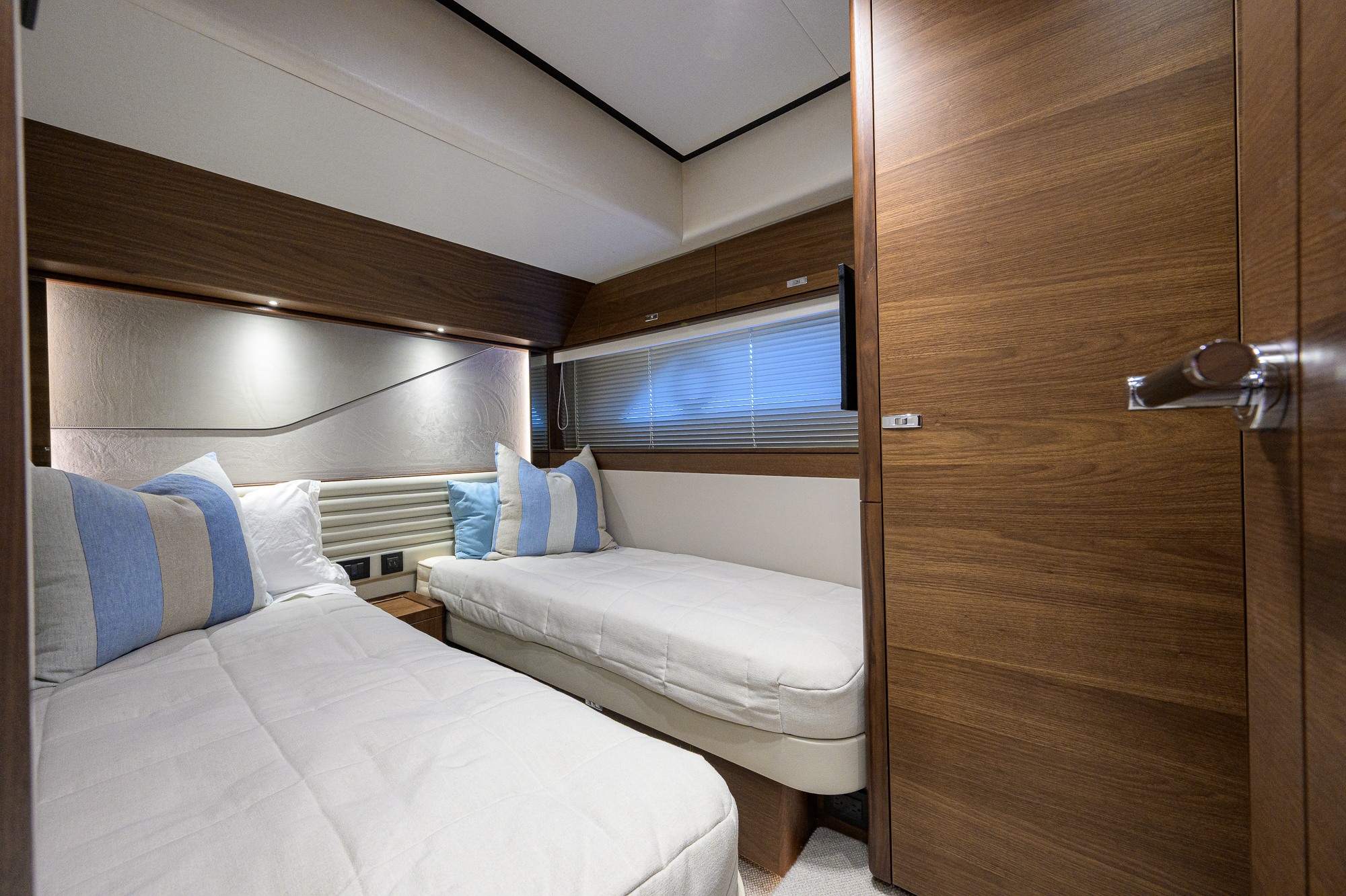 Amy Leigh III yacht photo 121