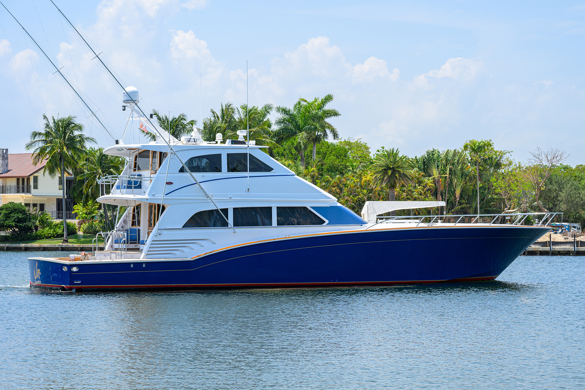 JR yacht photo 14