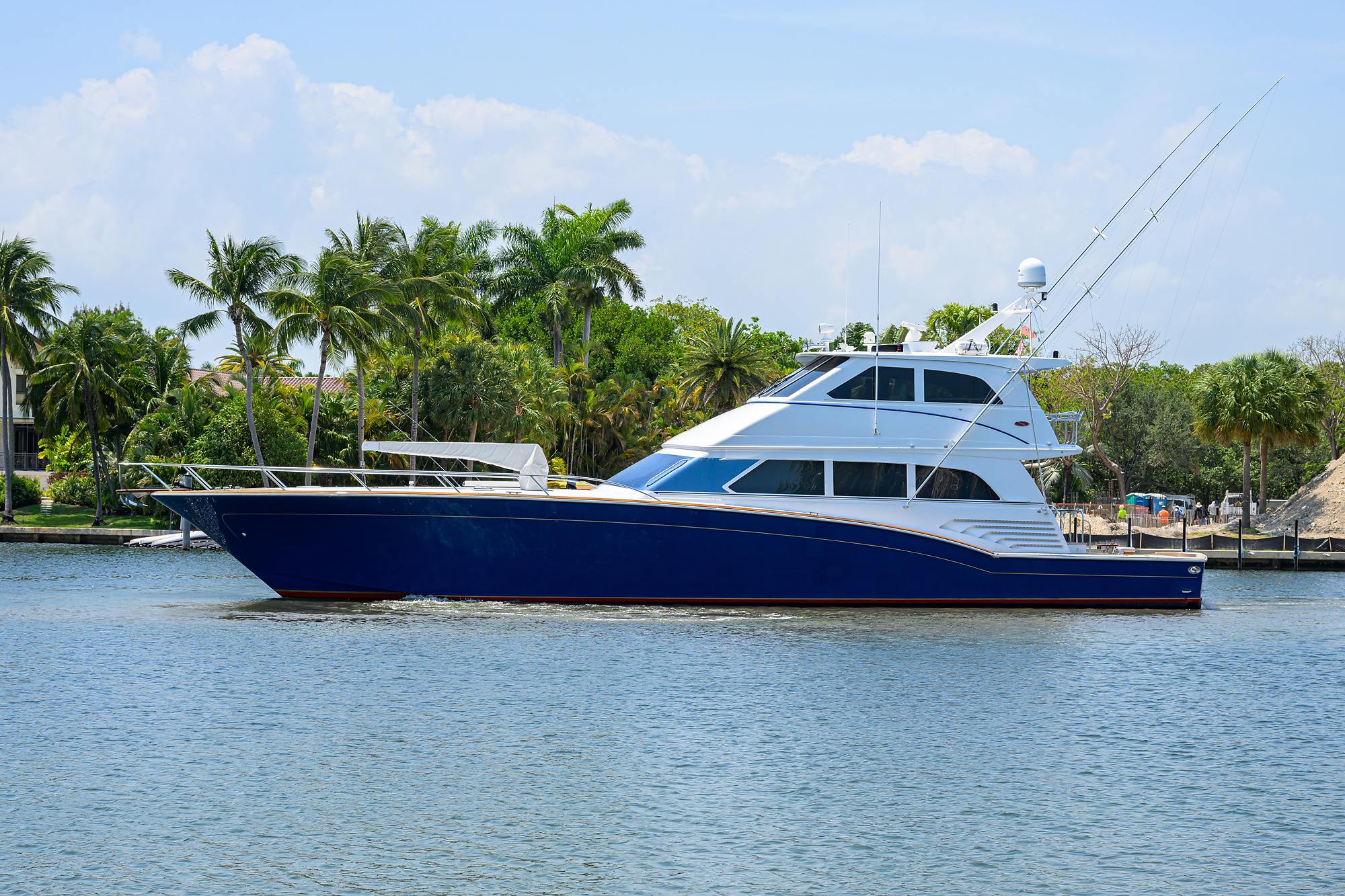 JR yacht photo 8