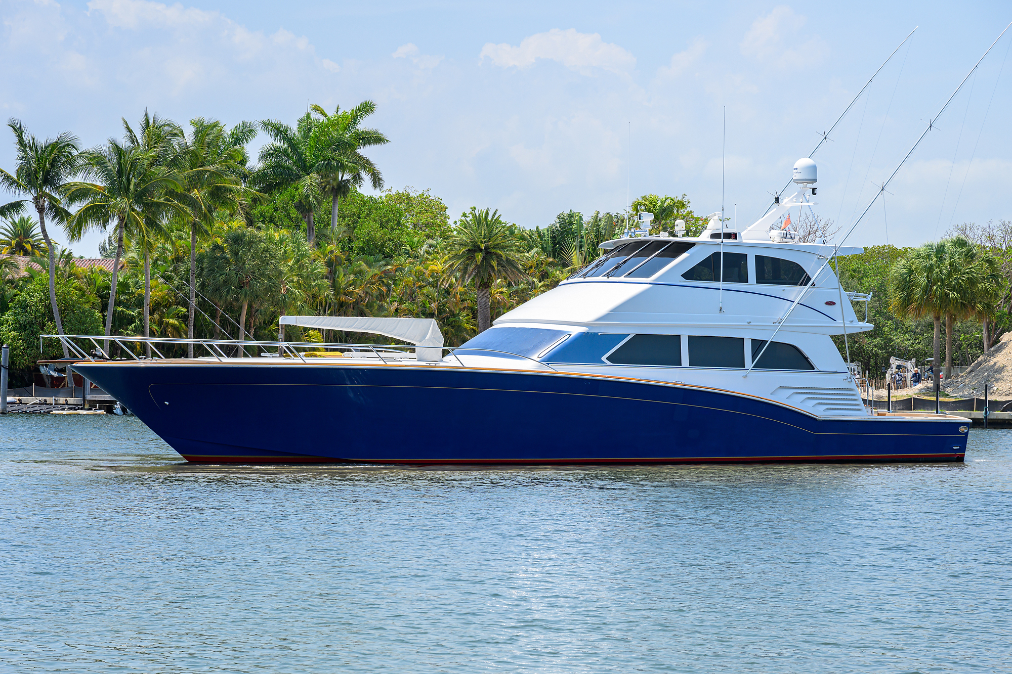 JR yacht photo 7