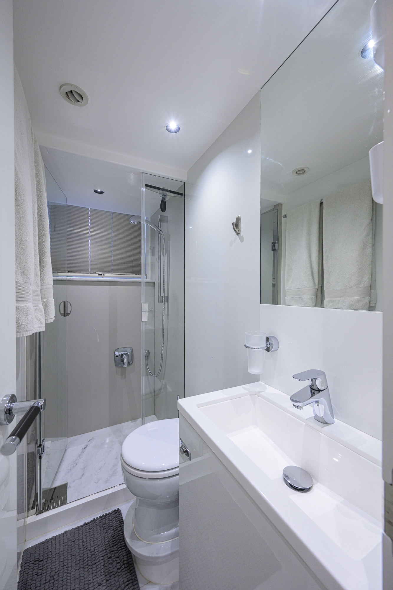 Never Enough II yacht photo 186