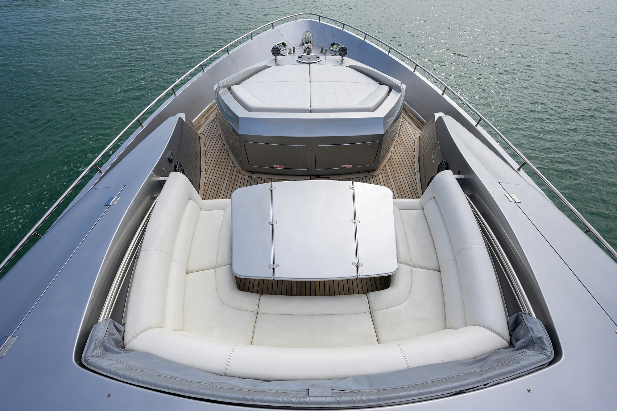 Miura yacht photo 38