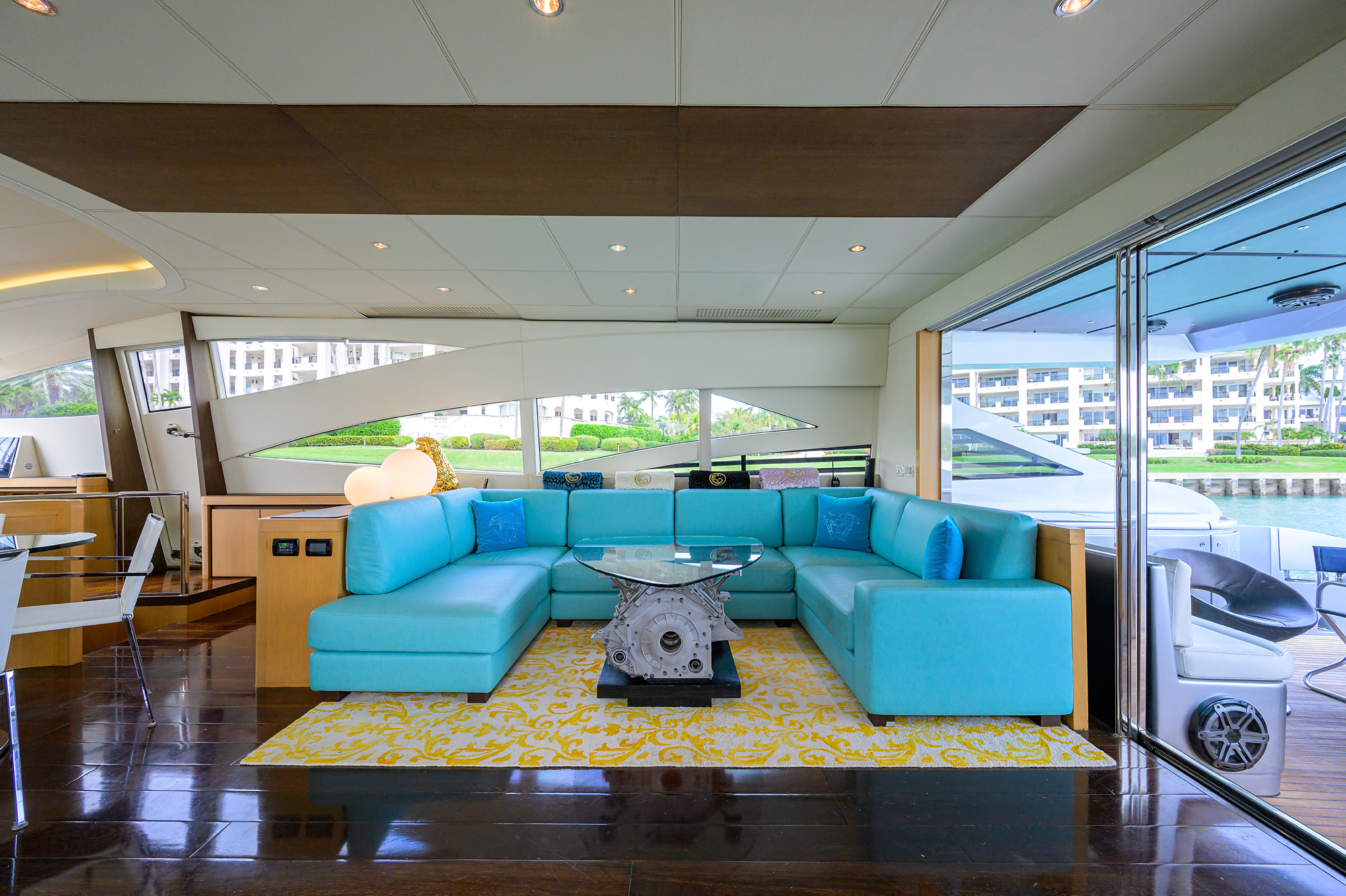 Miura yacht photo 89