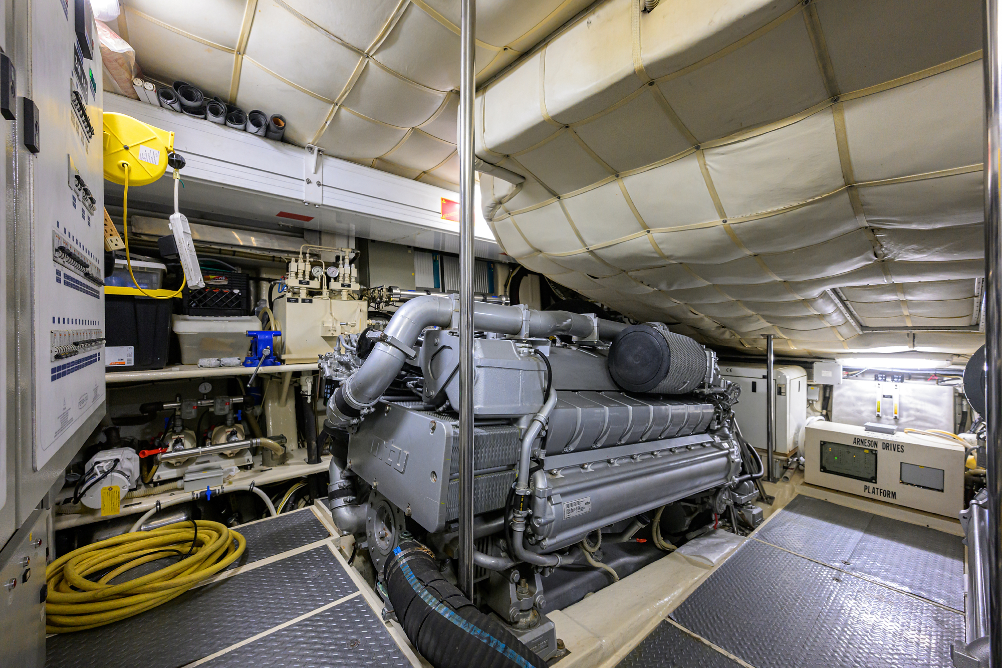 Miura yacht photo 73