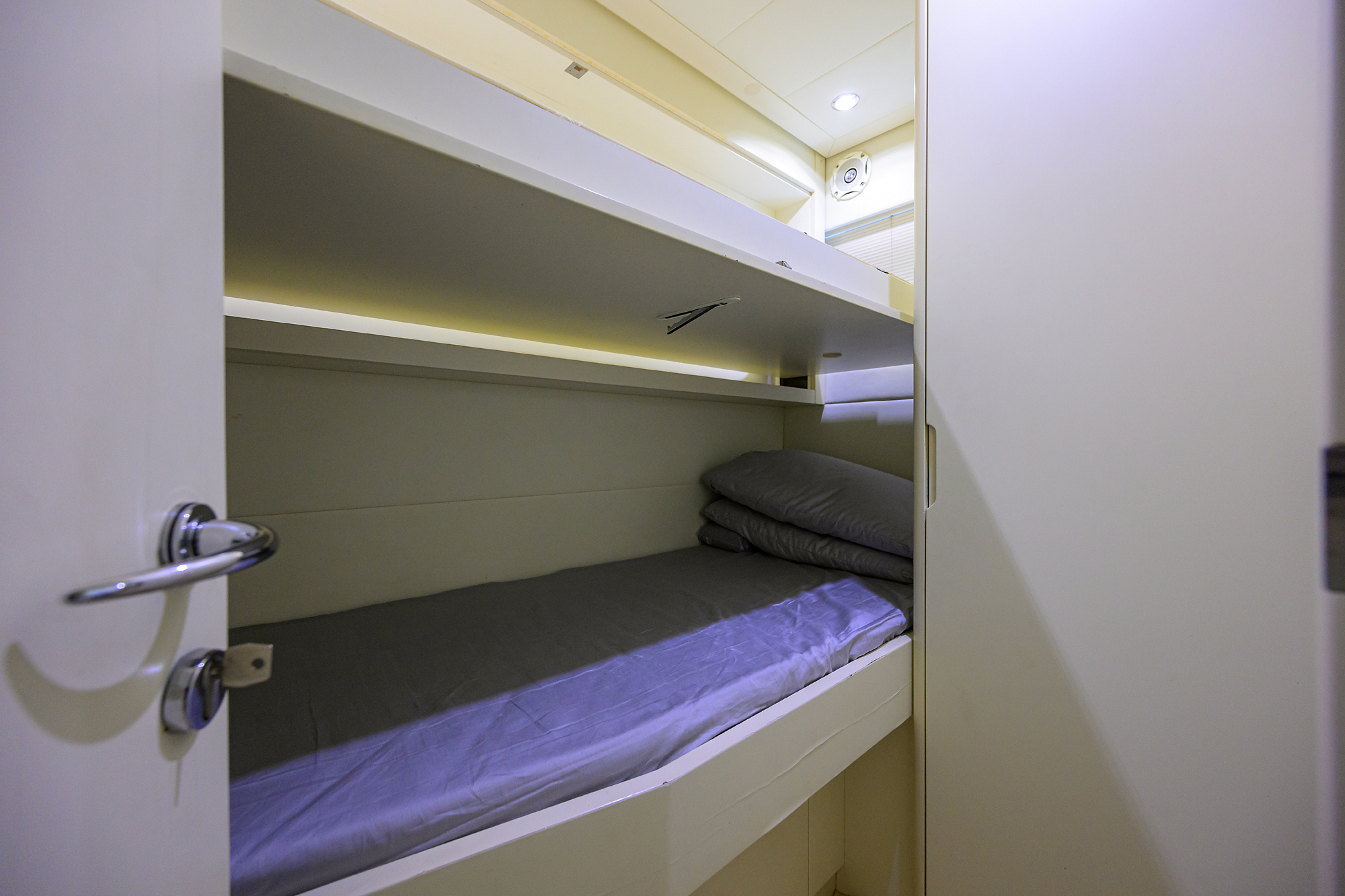 Miura yacht photo 168