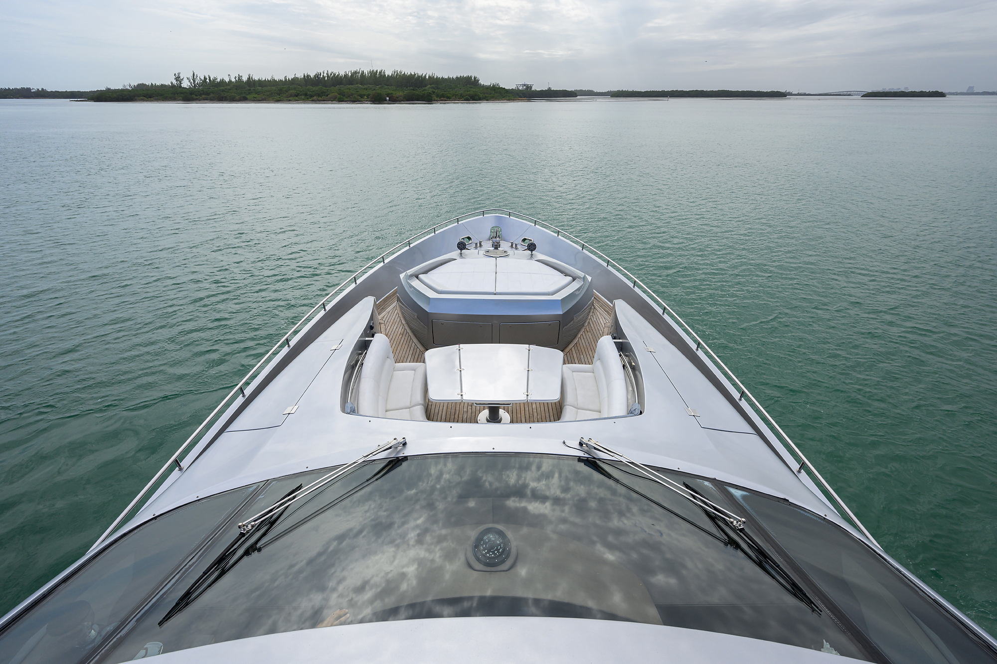 Miura yacht photo 33
