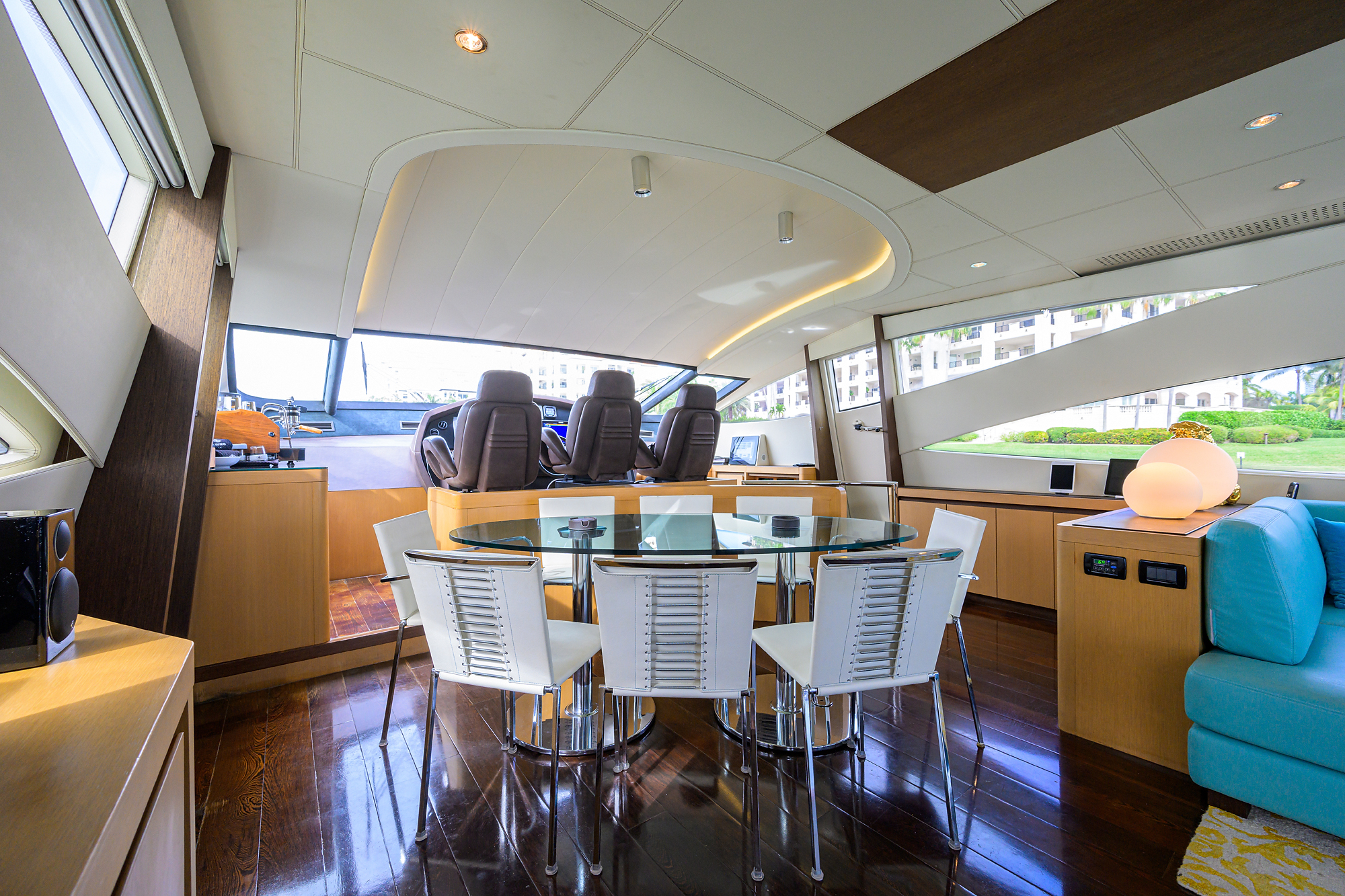 Miura yacht photo 98