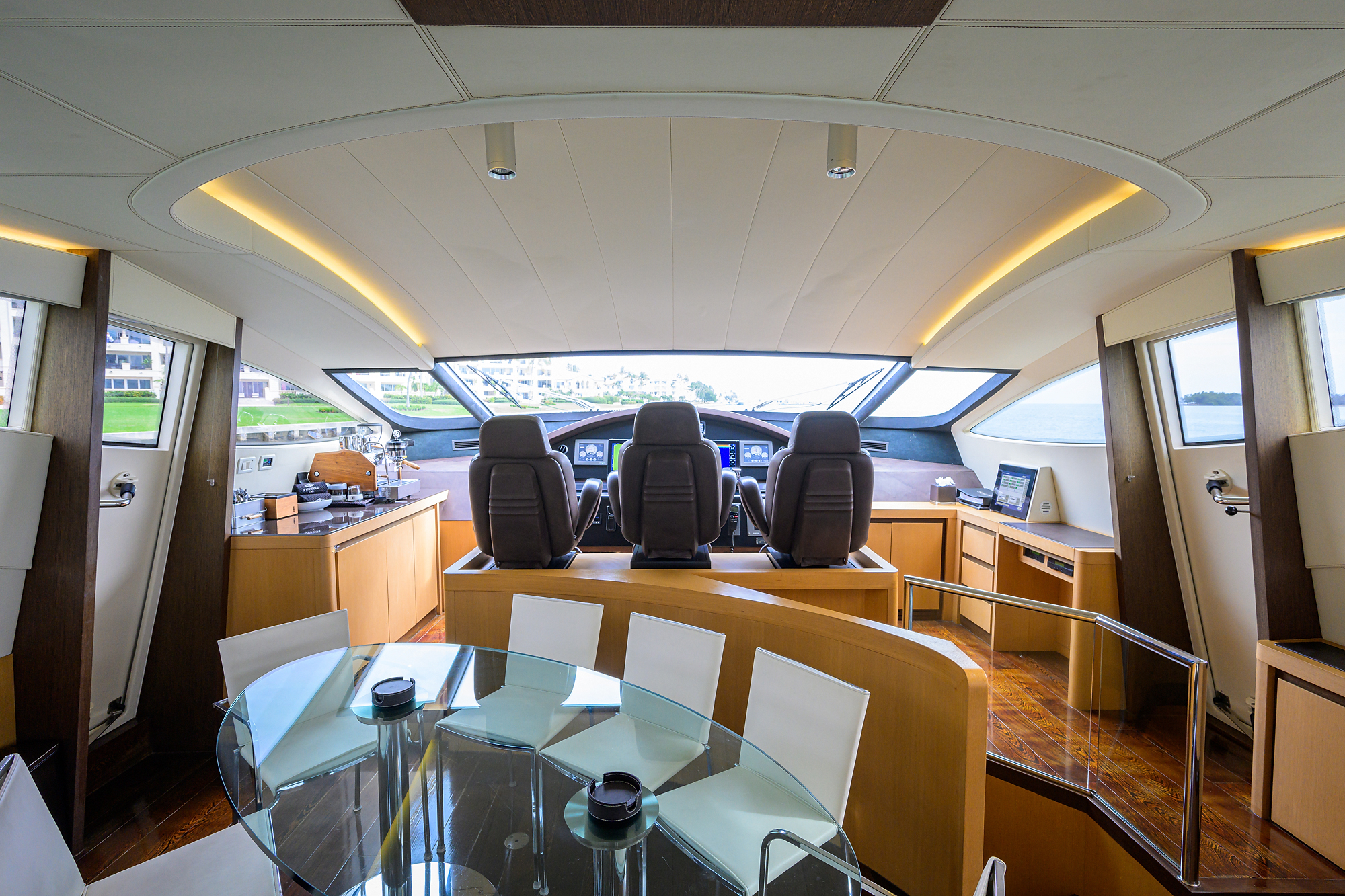 Miura yacht photo 111