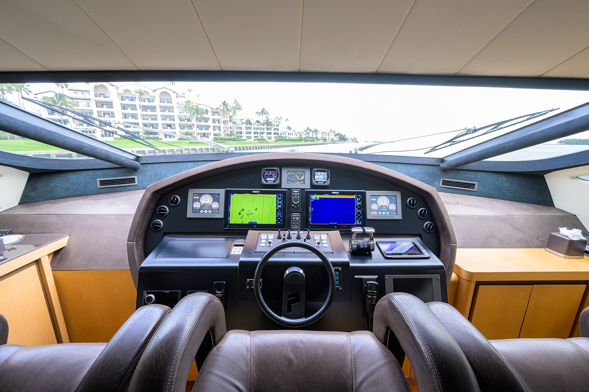 Miura yacht photo 115