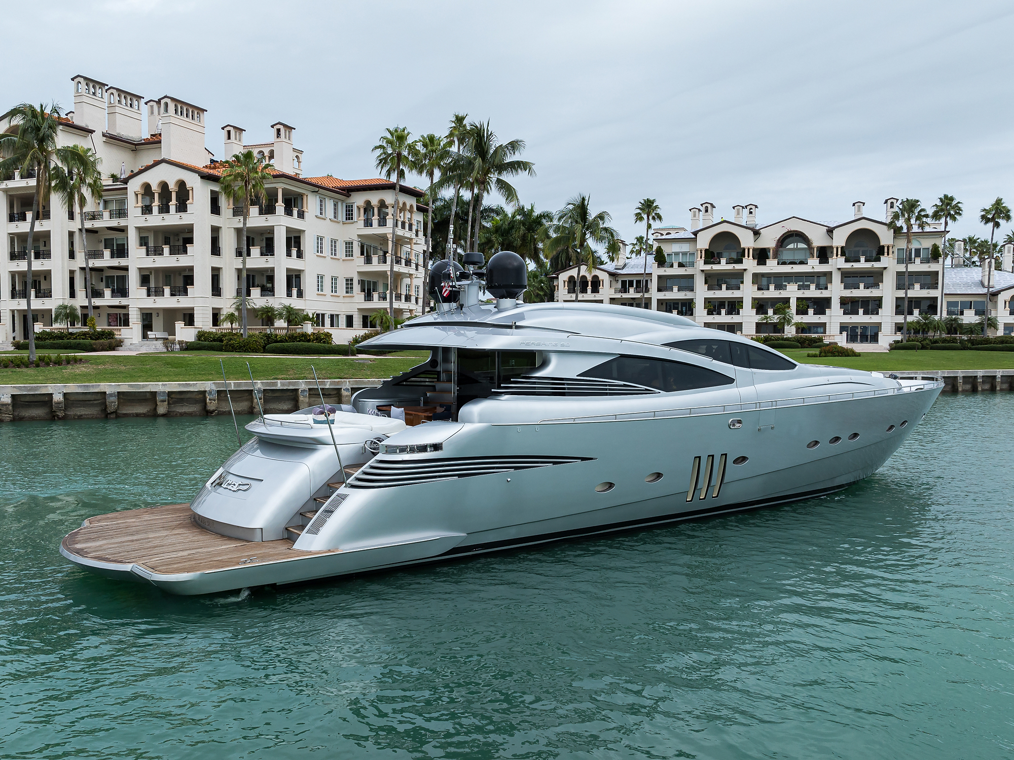 Miura yacht photo 23