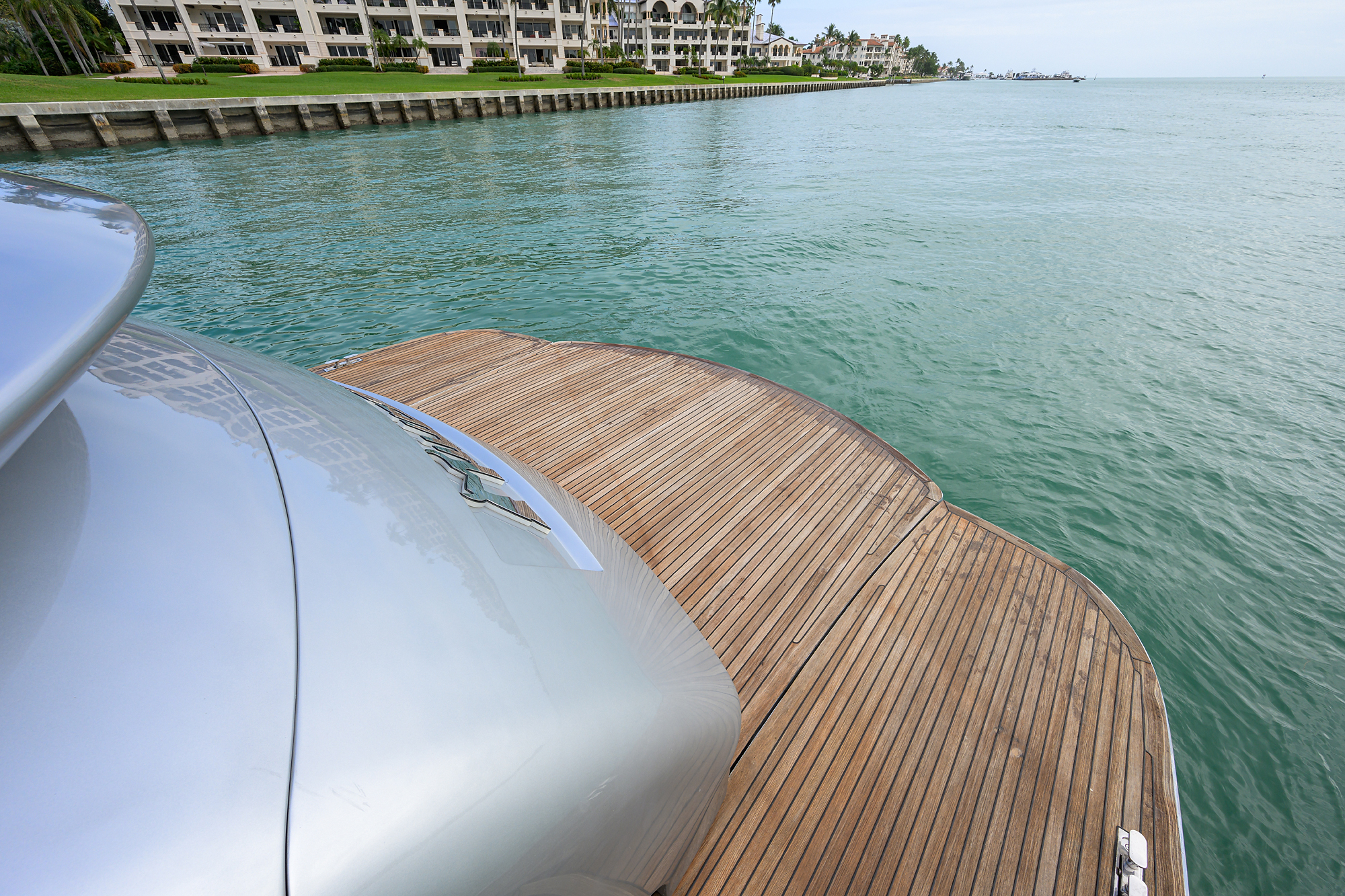 Miura yacht photo 51