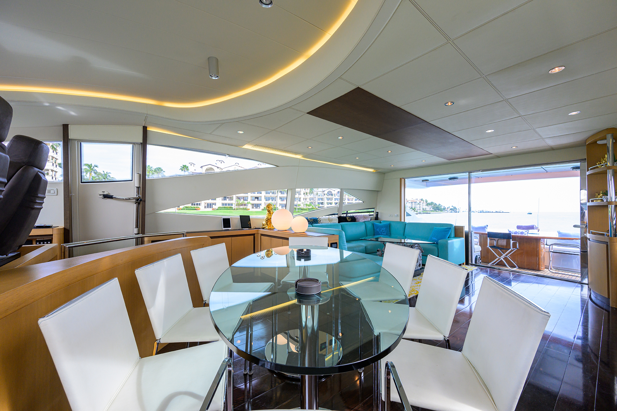Miura yacht photo 102