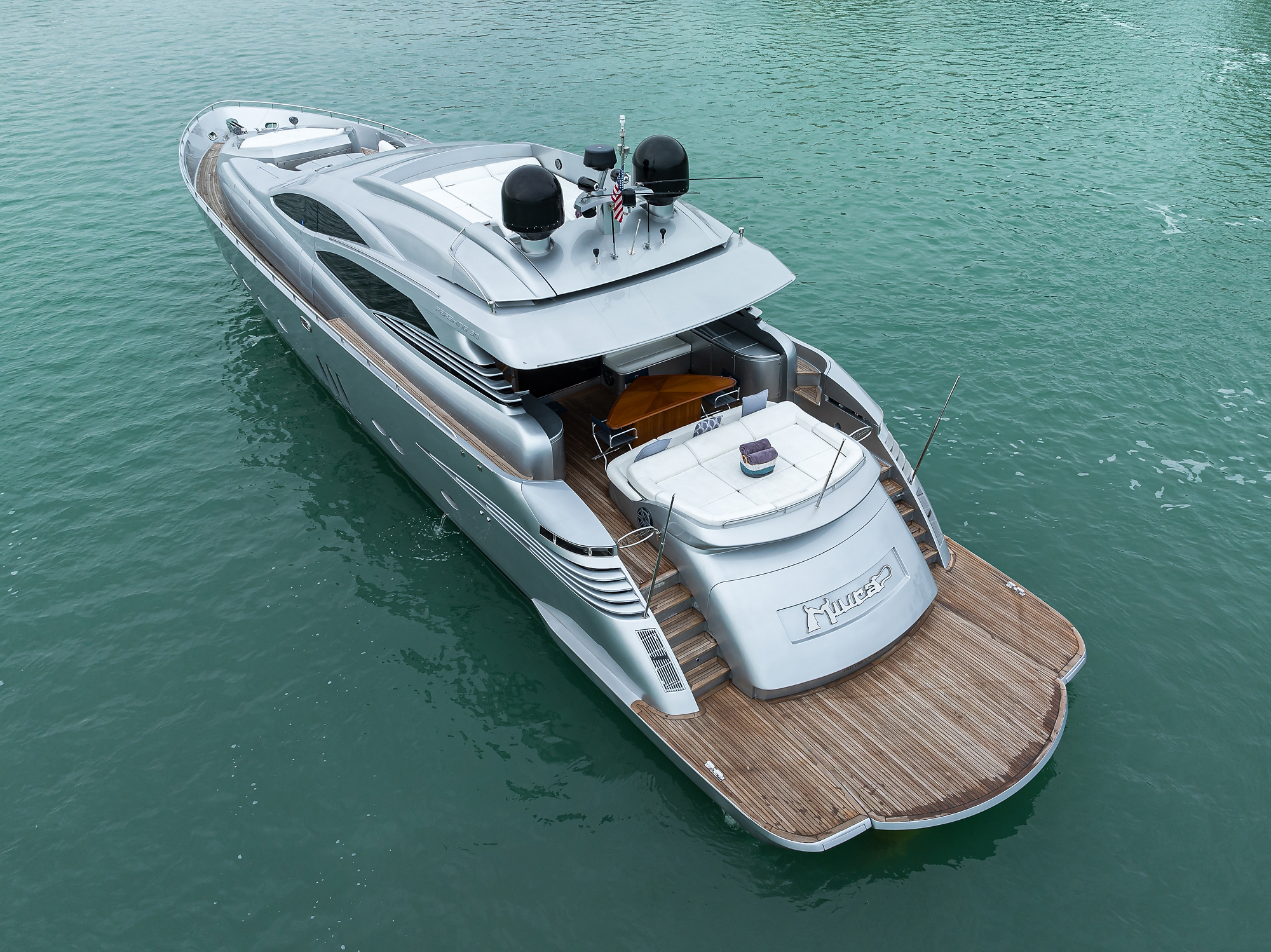 Miura yacht photo 17