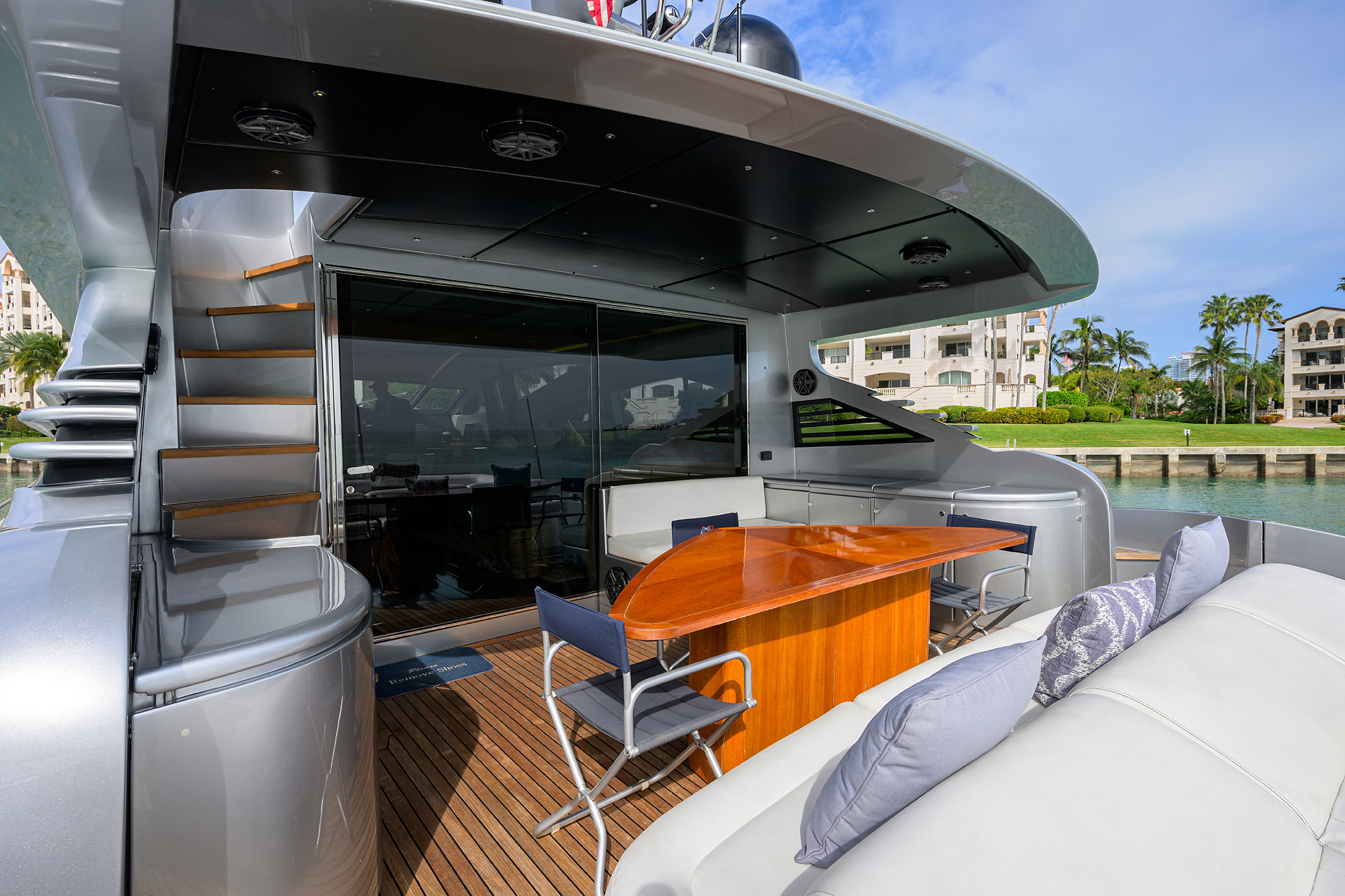 Miura yacht photo 62