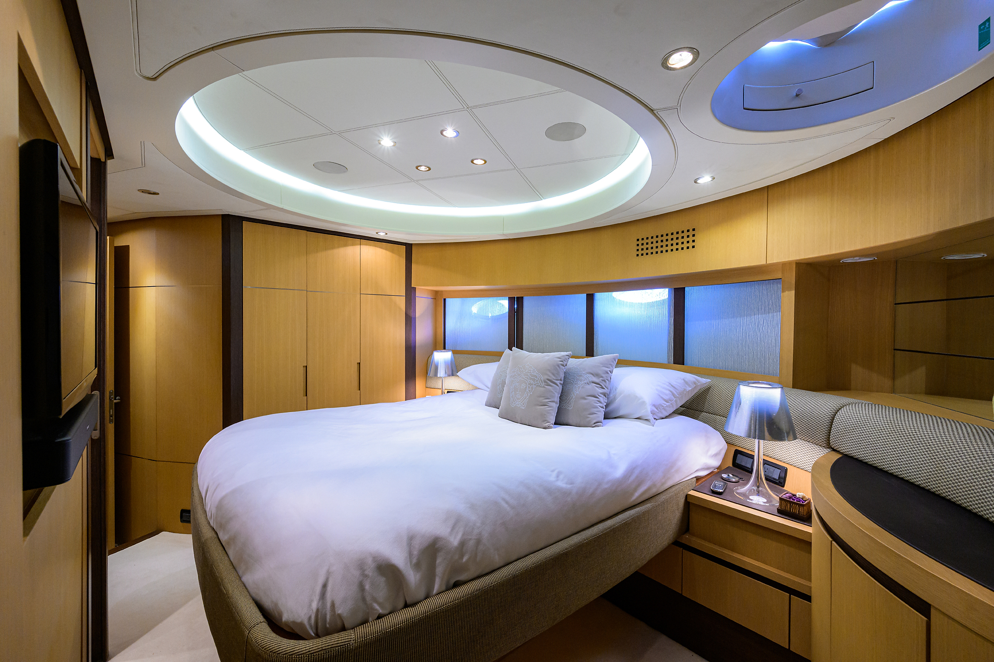 Miura yacht photo 123