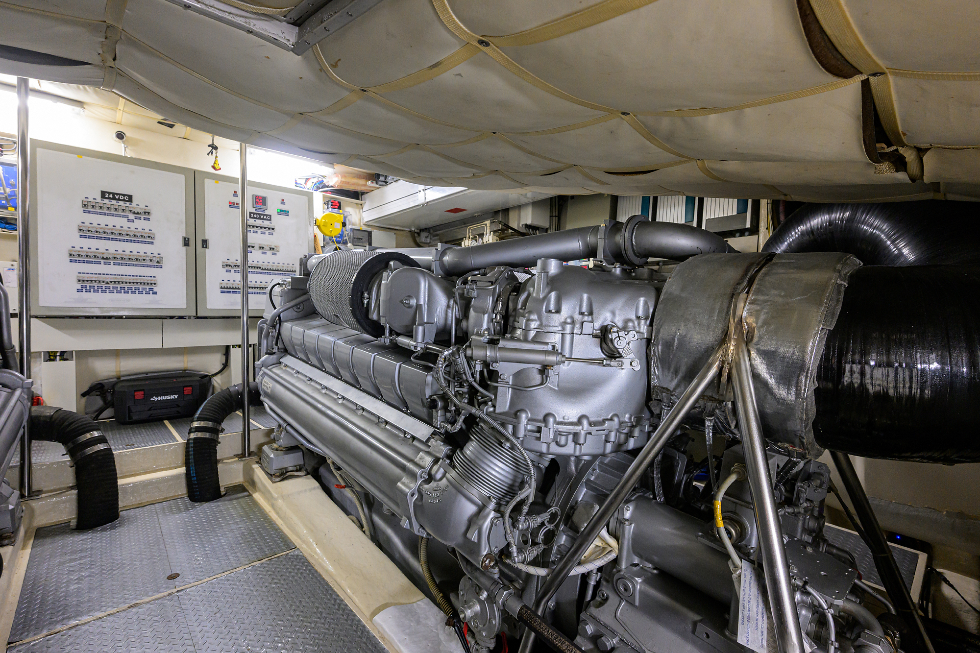 Miura yacht photo 84