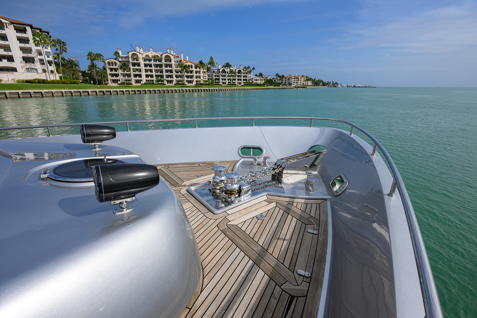 Miura yacht photo 49