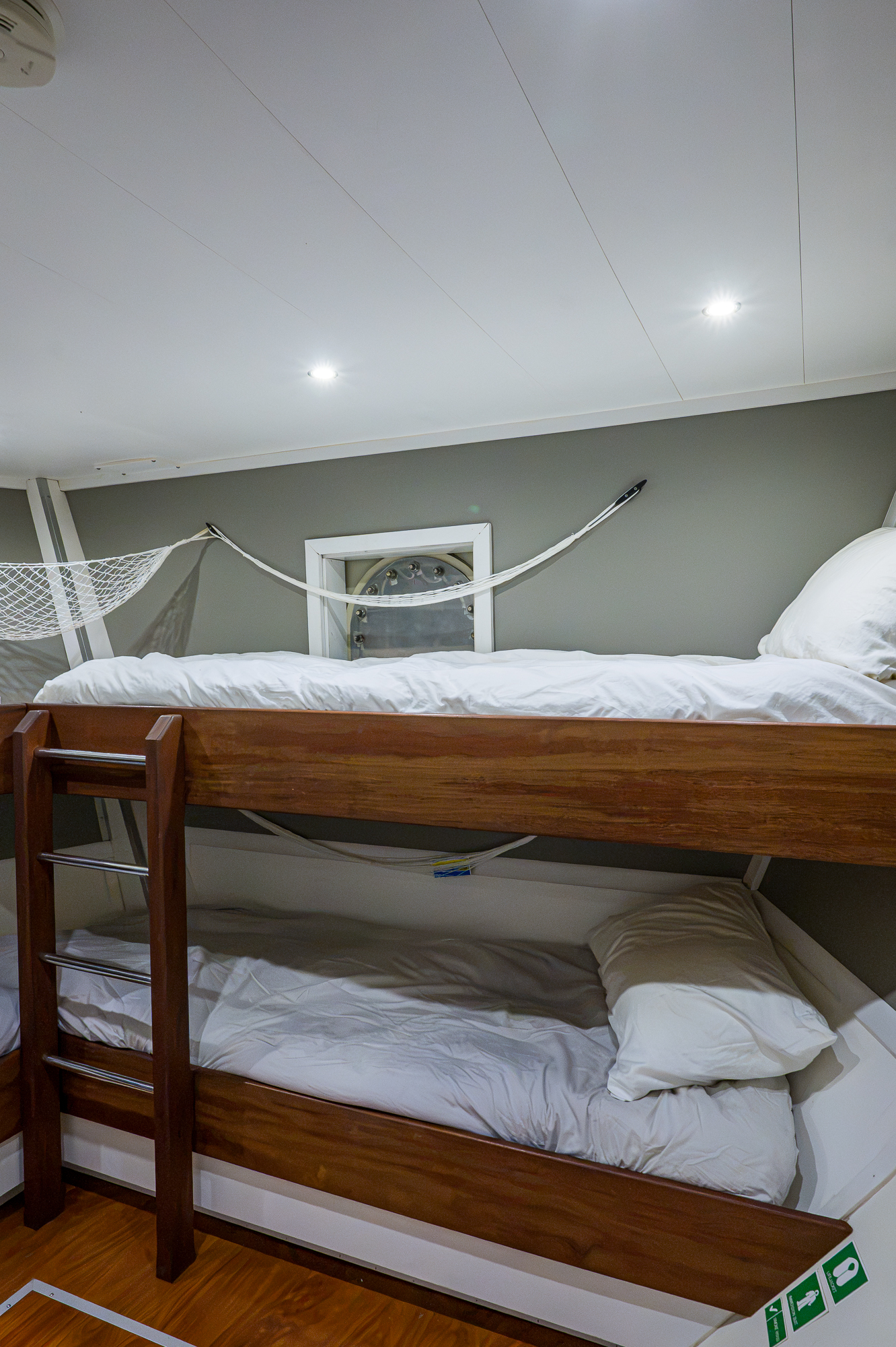 Care Bear yacht photo 137