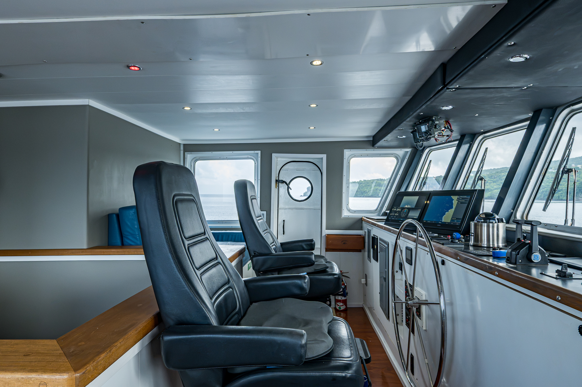 Care Bear yacht photo 104