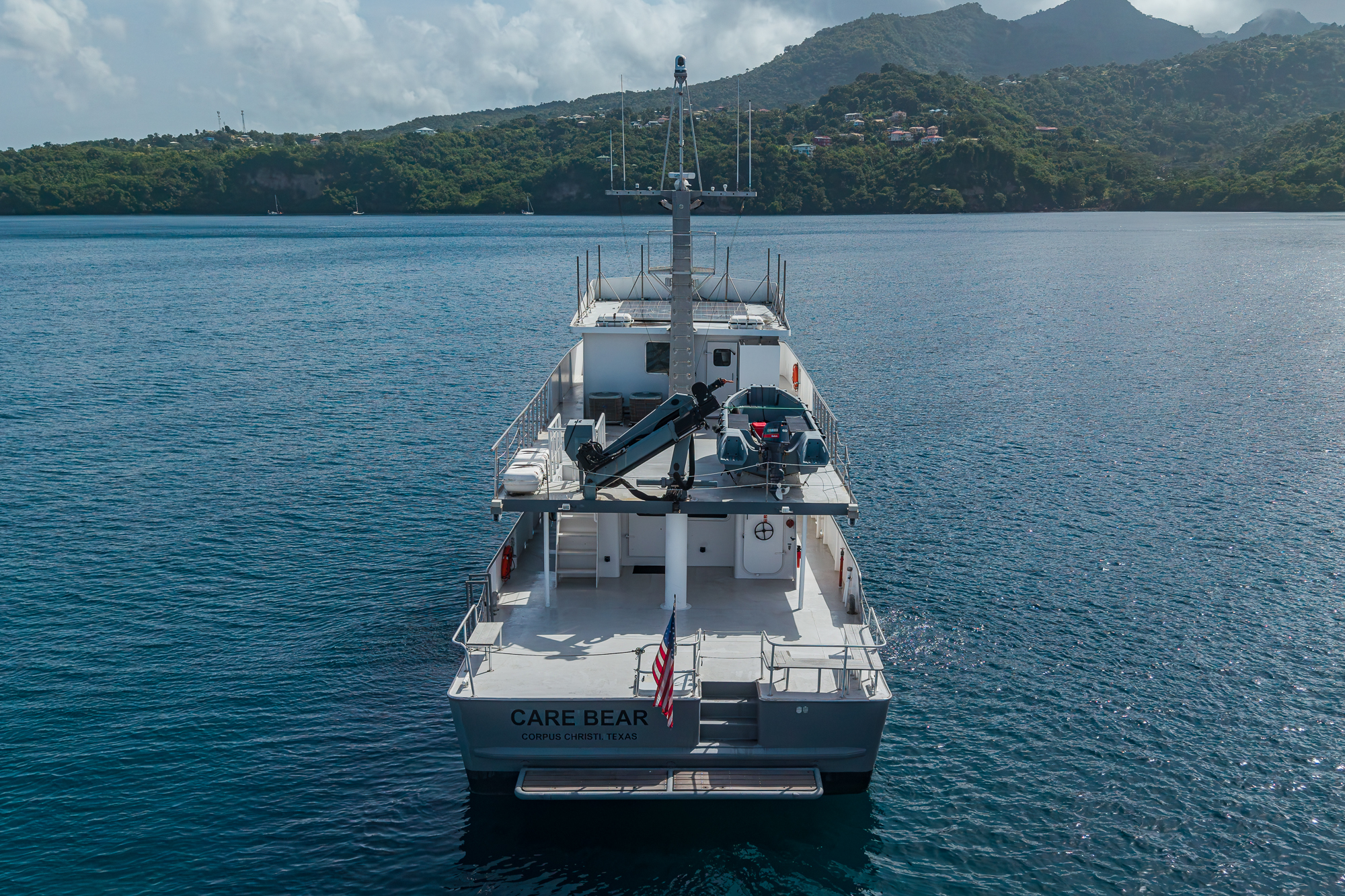 Care Bear yacht photo 17