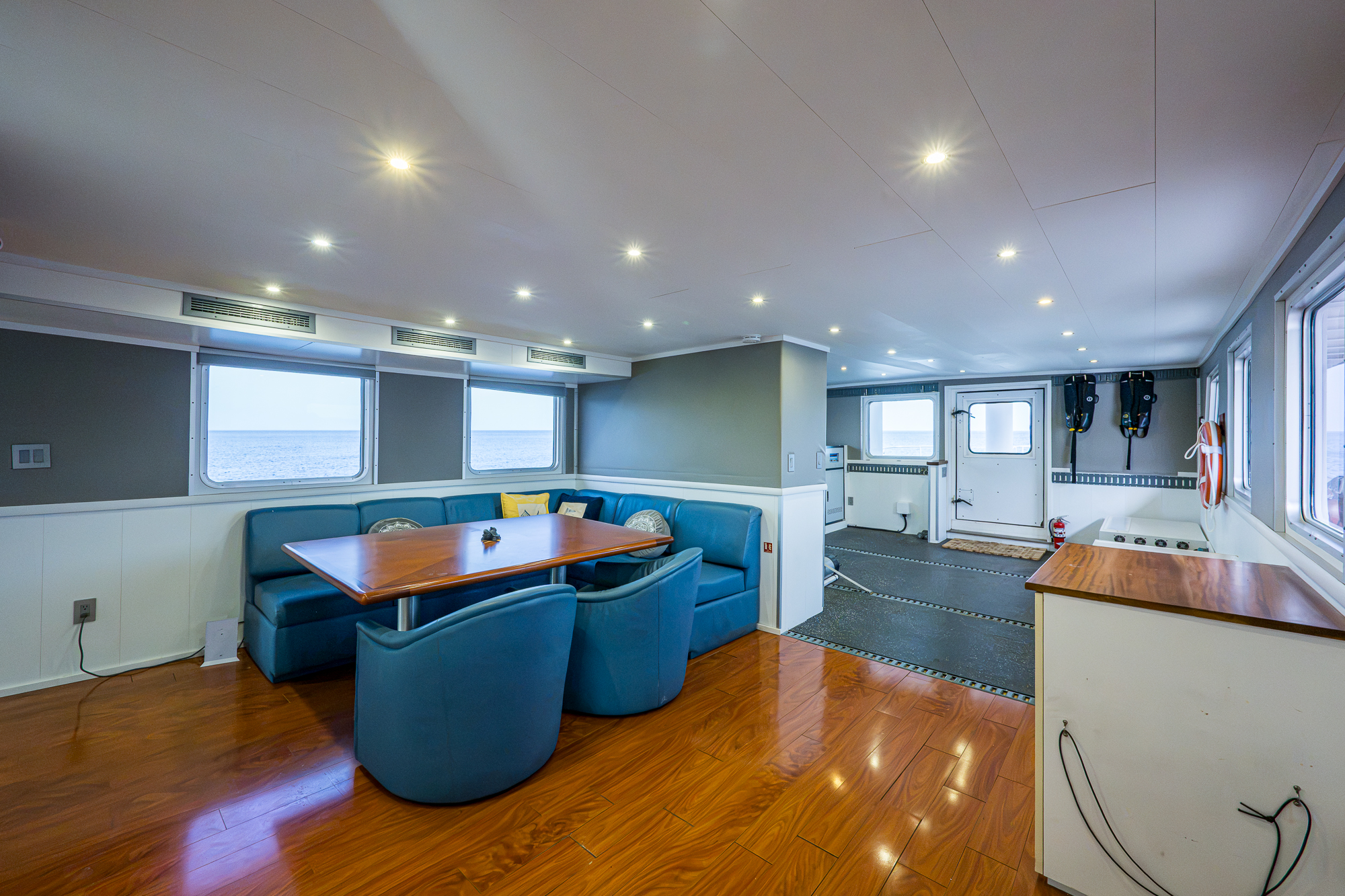 Care Bear yacht photo 81