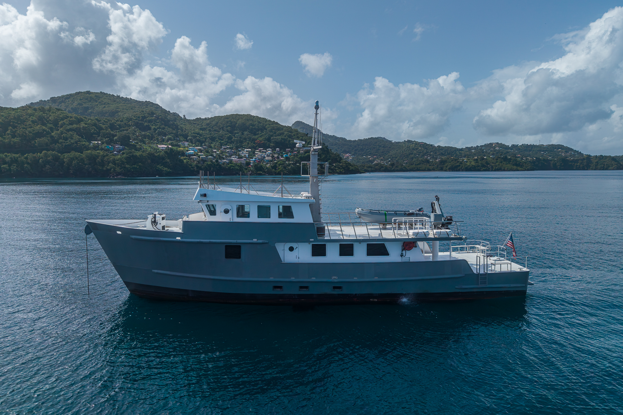 Care Bear yacht photo 4