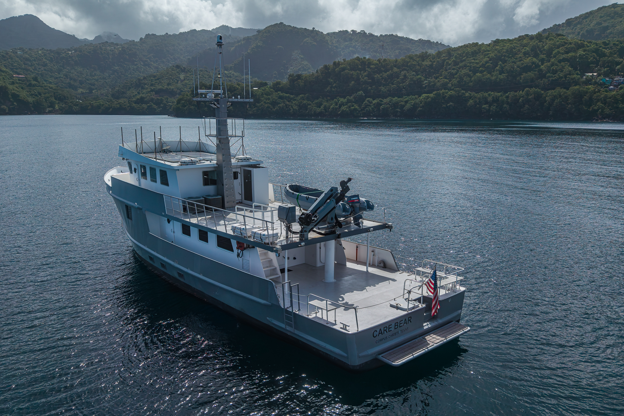 Care Bear yacht photo 18