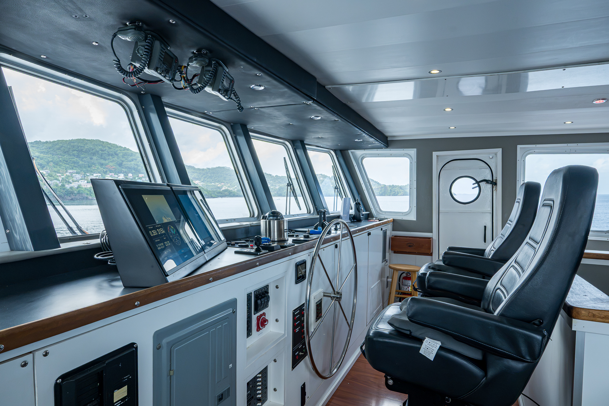 Care Bear yacht photo 108