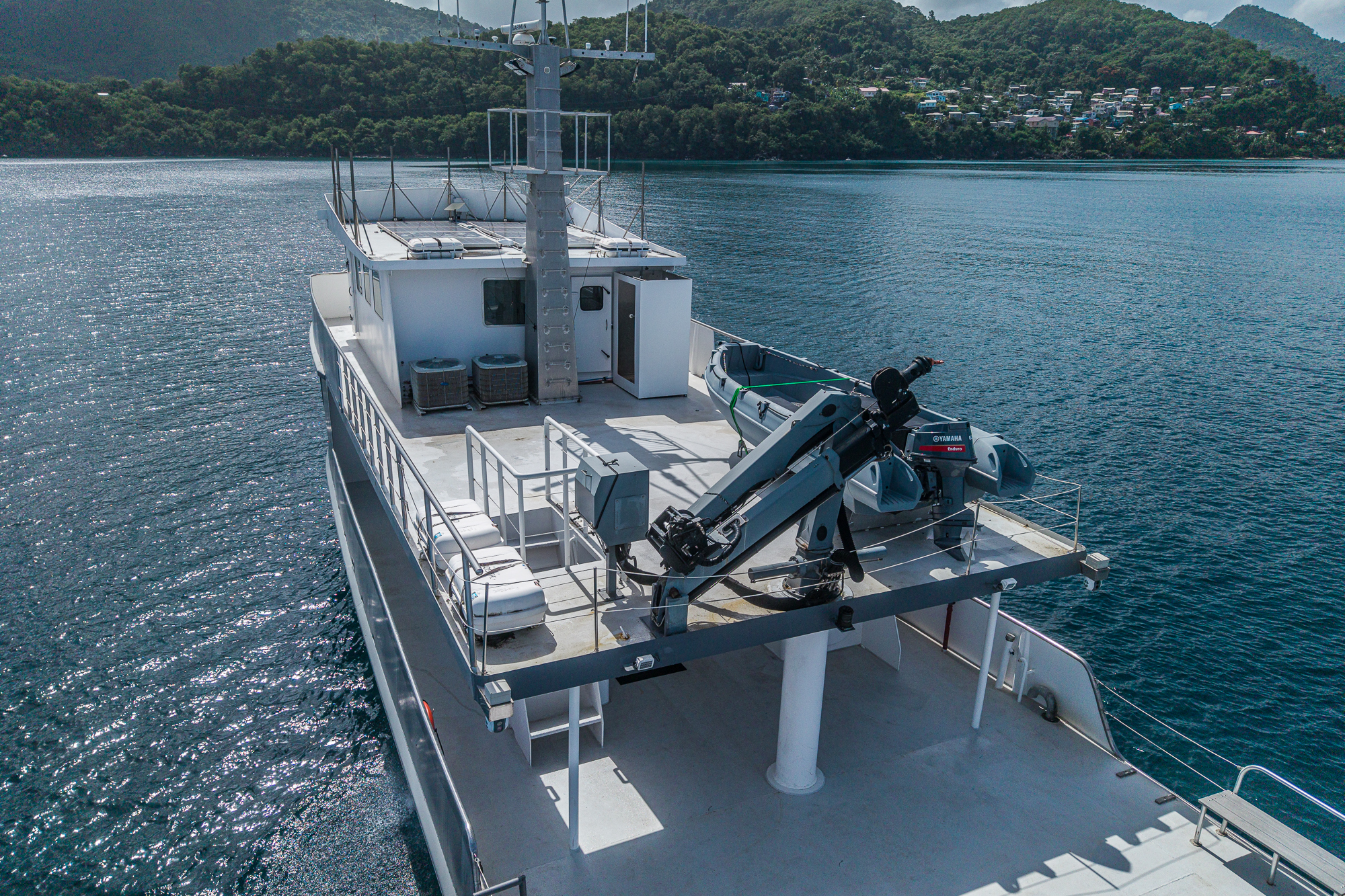 Care Bear yacht photo 31