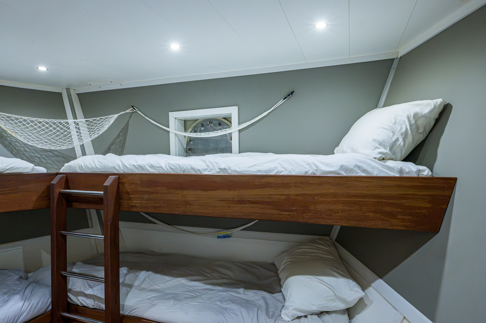 Care Bear yacht photo 136