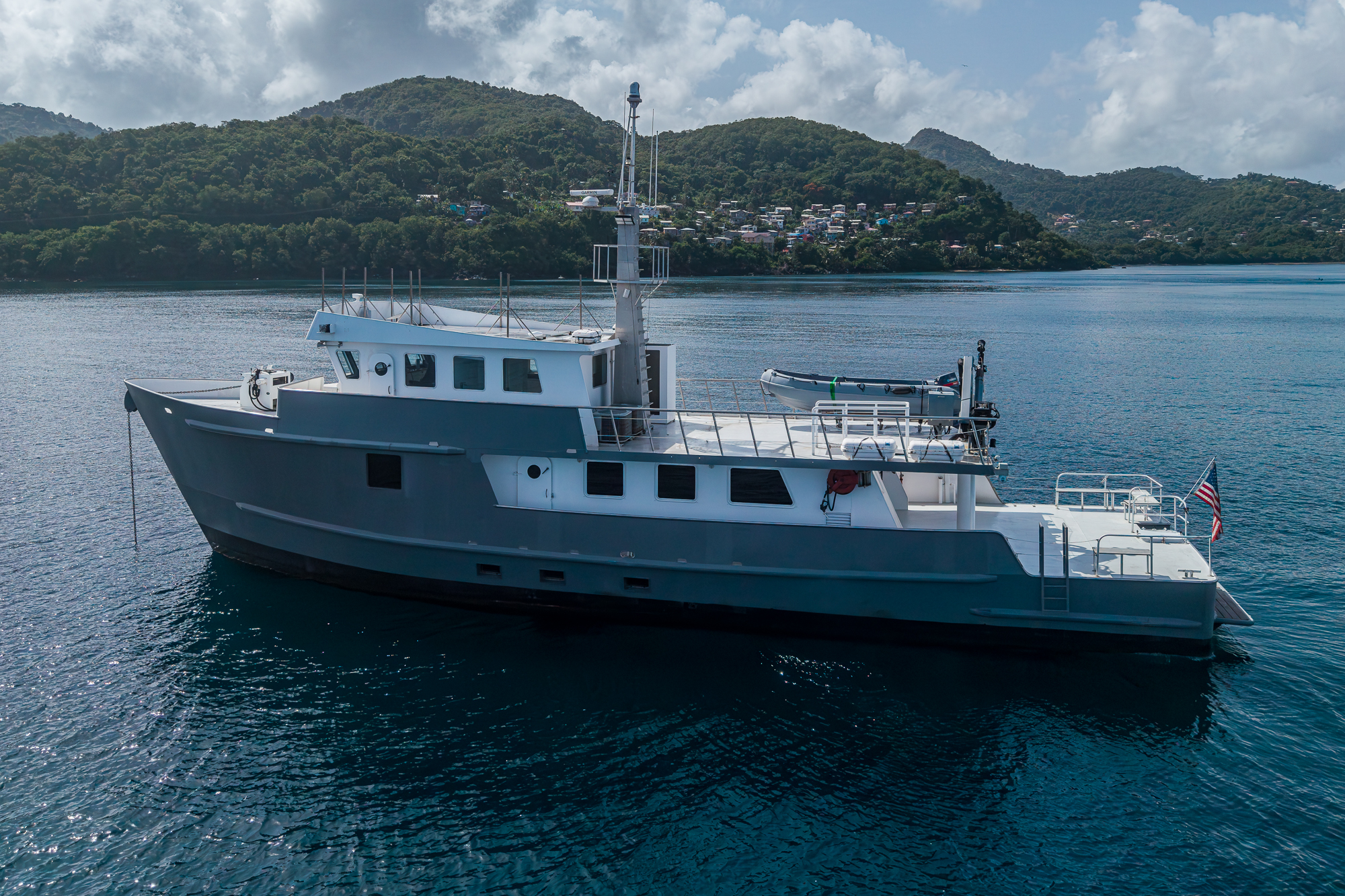 Care Bear yacht photo 3