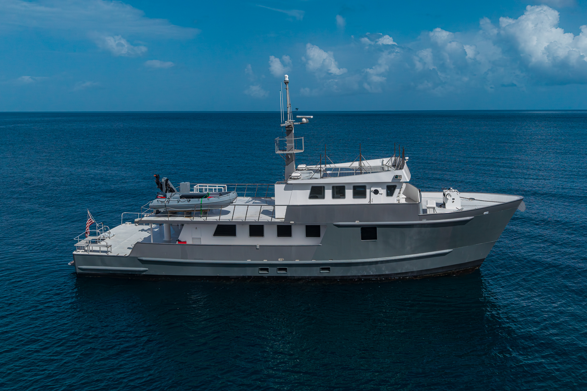 Care Bear yacht photo 12
