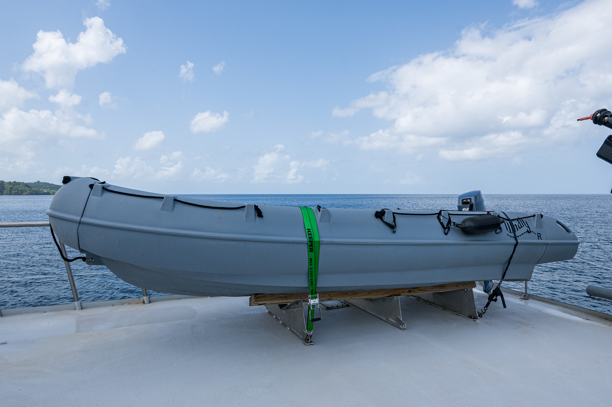 Care Bear yacht photo 53