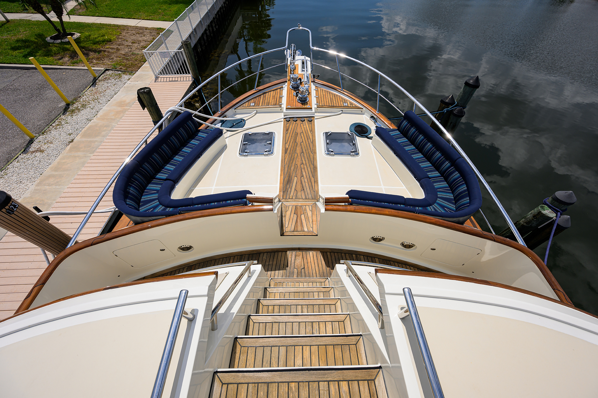 Agave yacht photo 46